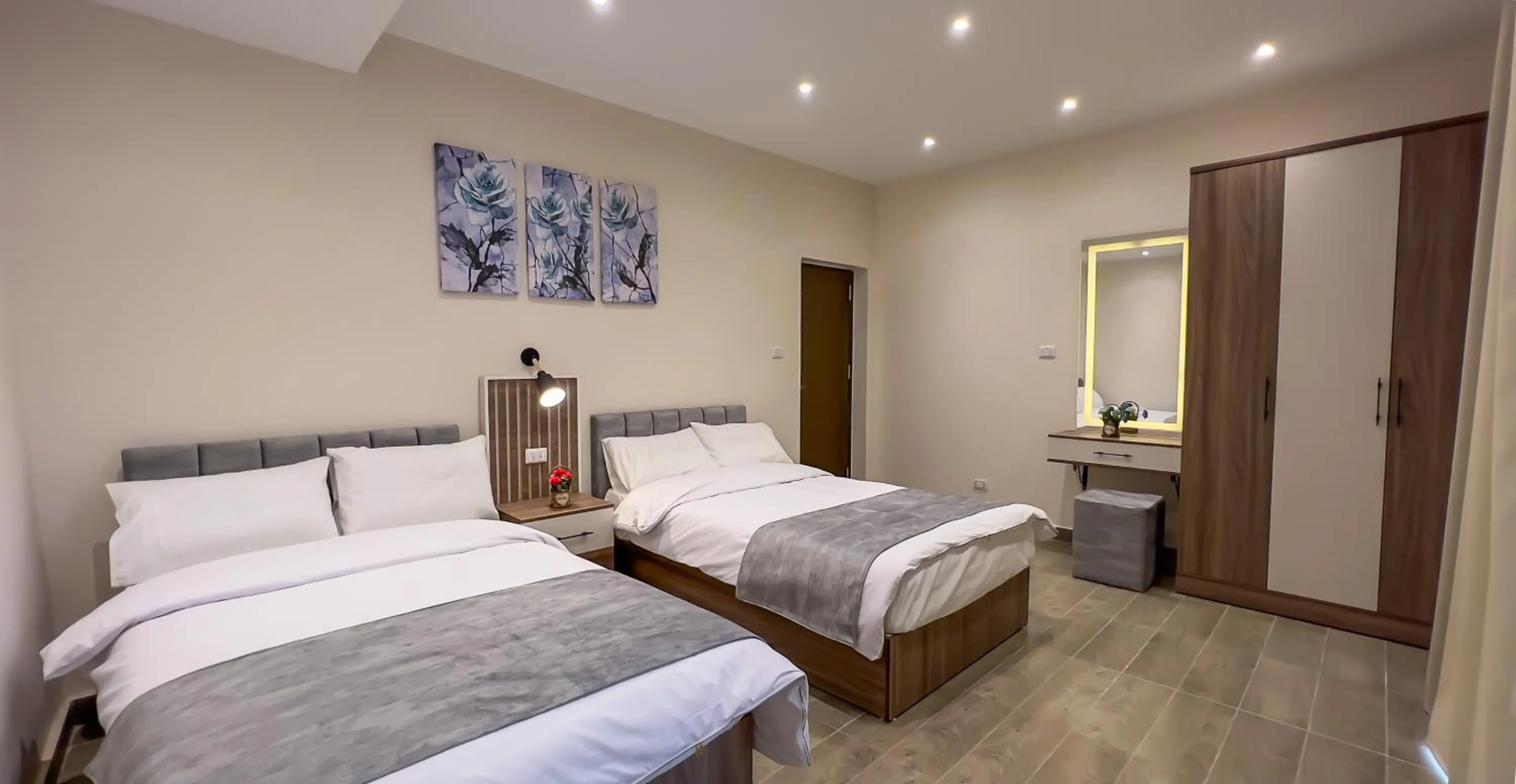 Bedroom, Bed in STEPS IN Pyramids View