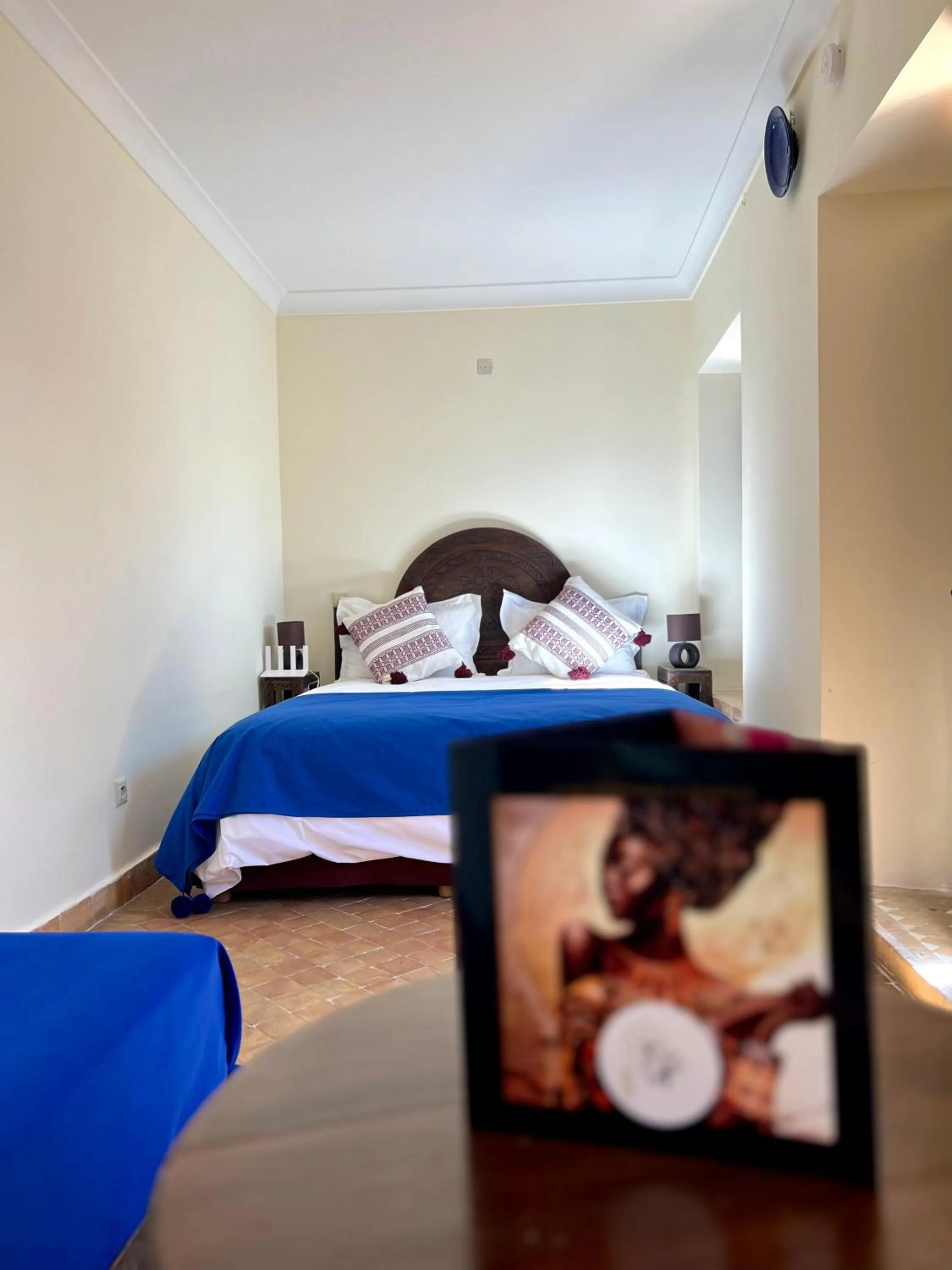 Photo of the whole room, Bed in Riad Sassa Finda