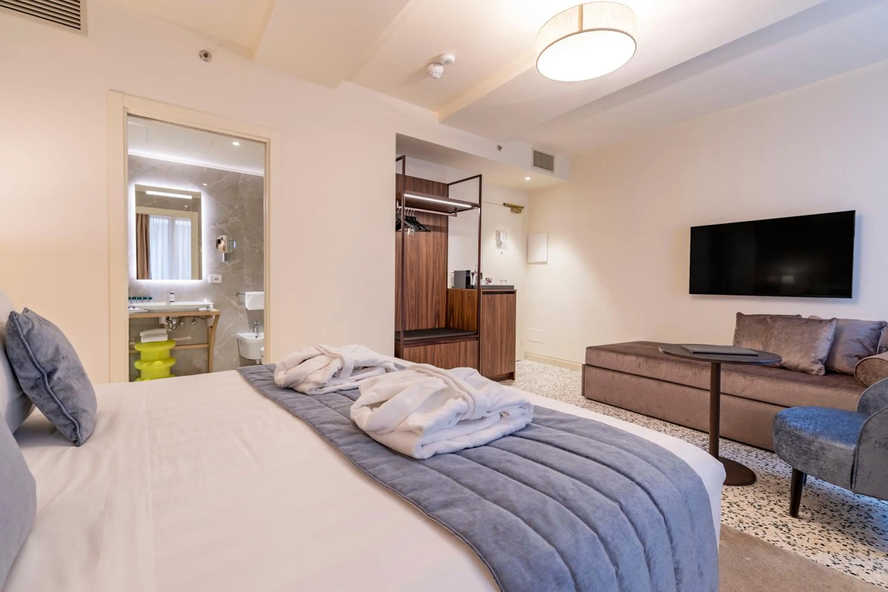 Bedroom, Bed in Palazzo Keller