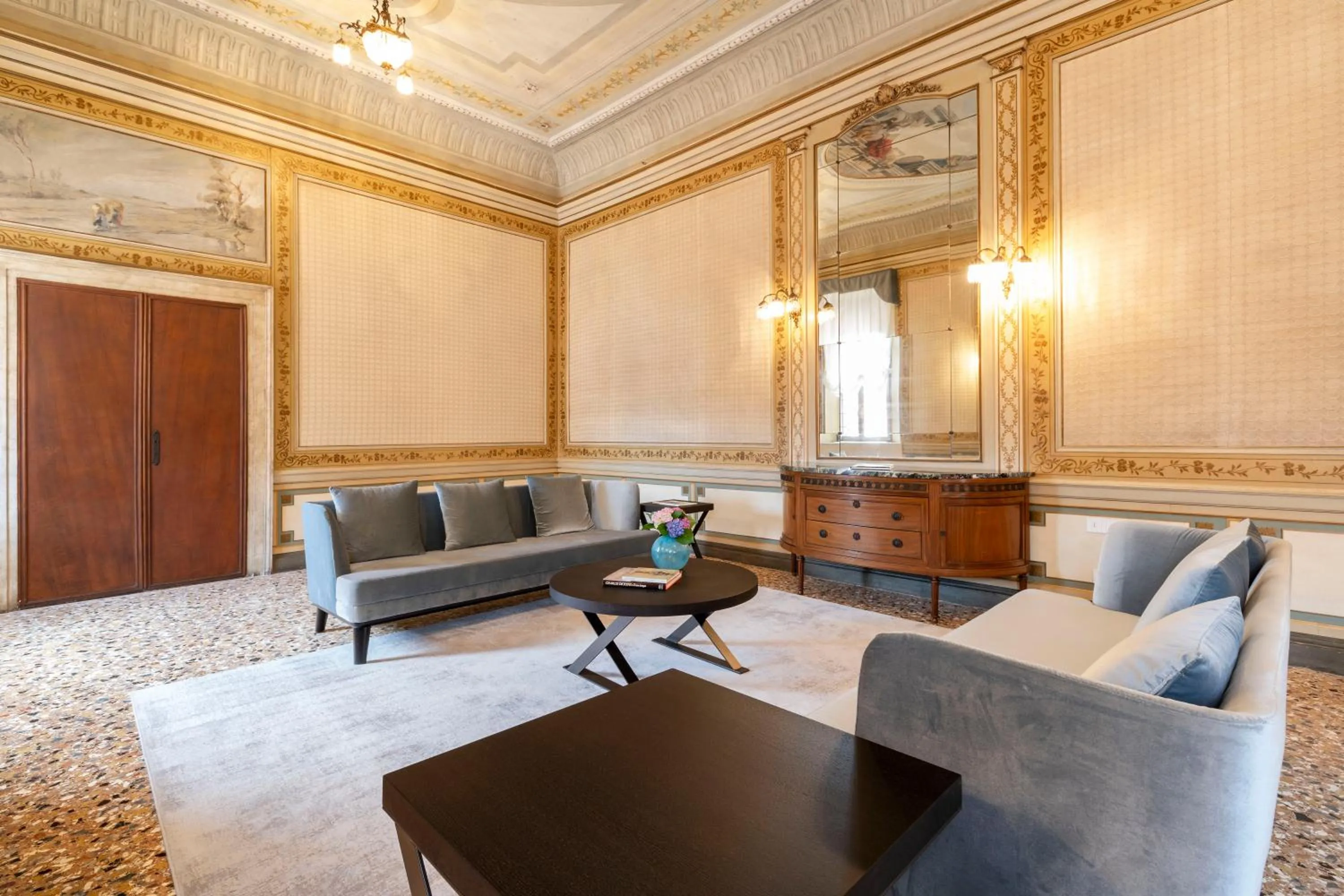 Living room in Palazzo Keller