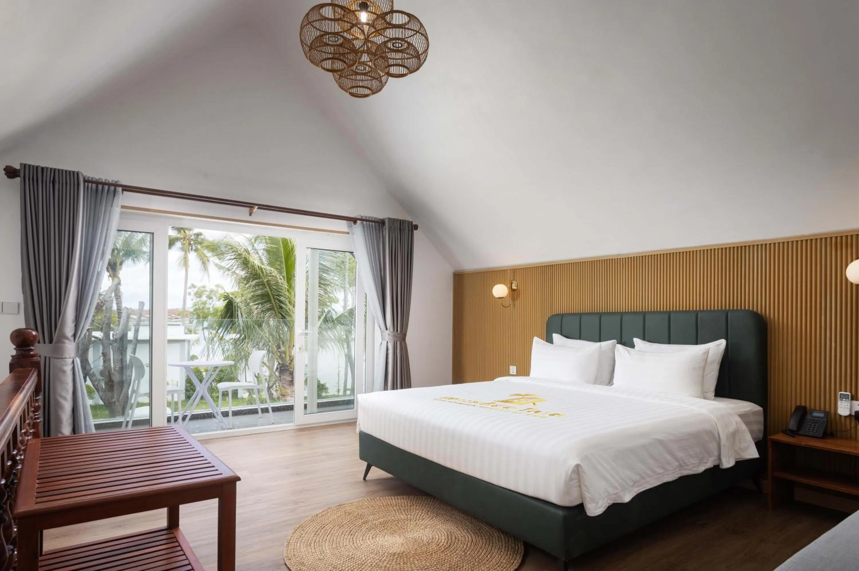 Bedroom, Bed in Koh Apikjun Resort by EHM