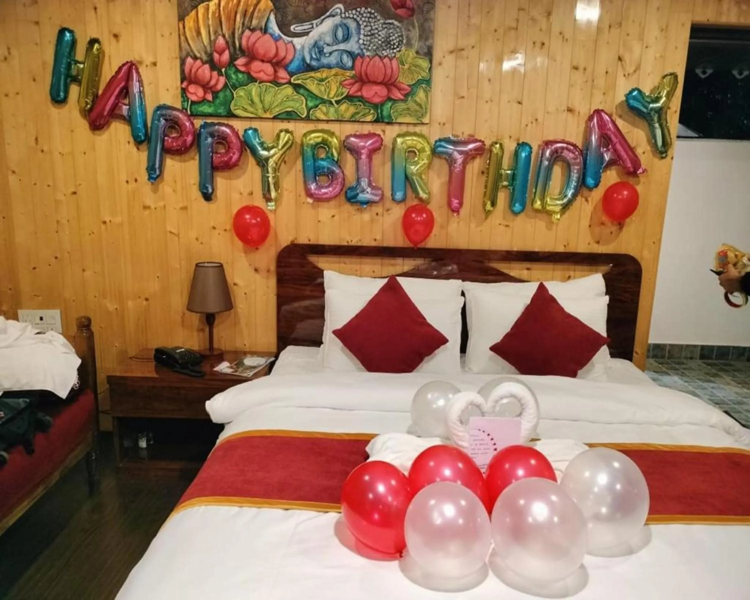 Decorative detail, Bed in Amaira Resort & Farms - Mirik, West Bengal