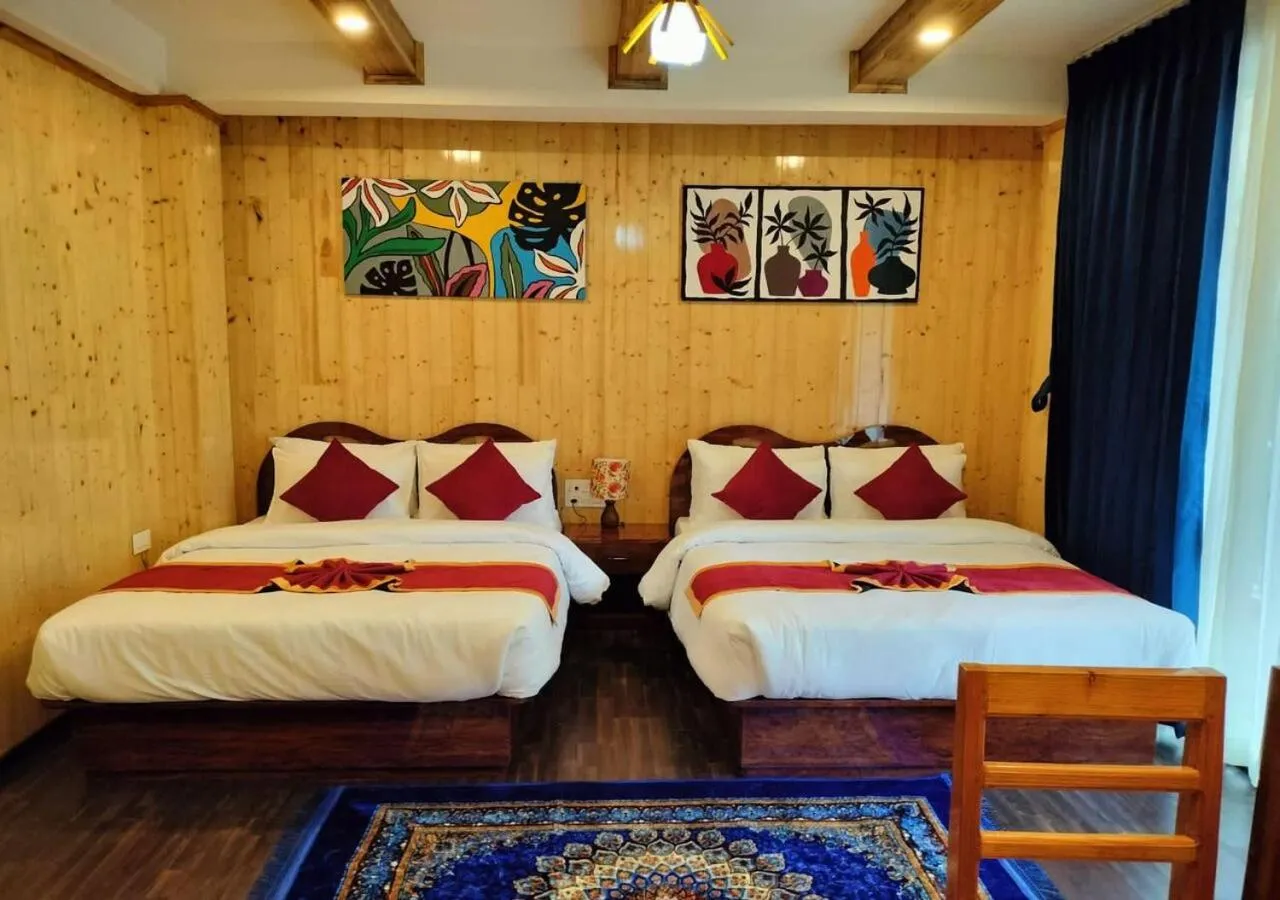 Photo of the whole room, Bed in Amaira Resort & Farms - Mirik, West Bengal