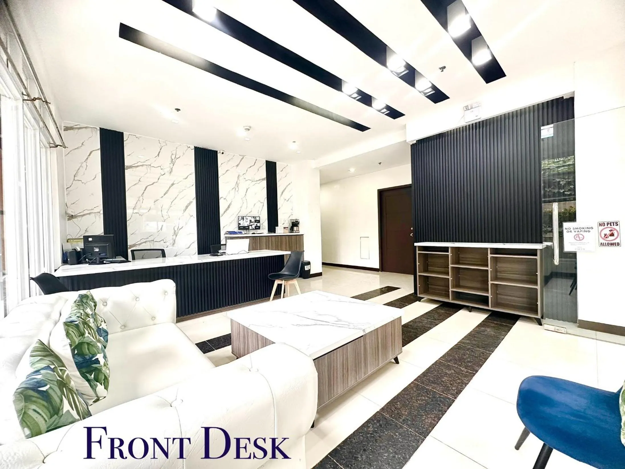 Bed in BURNHAM HILL CONDOMINIUM