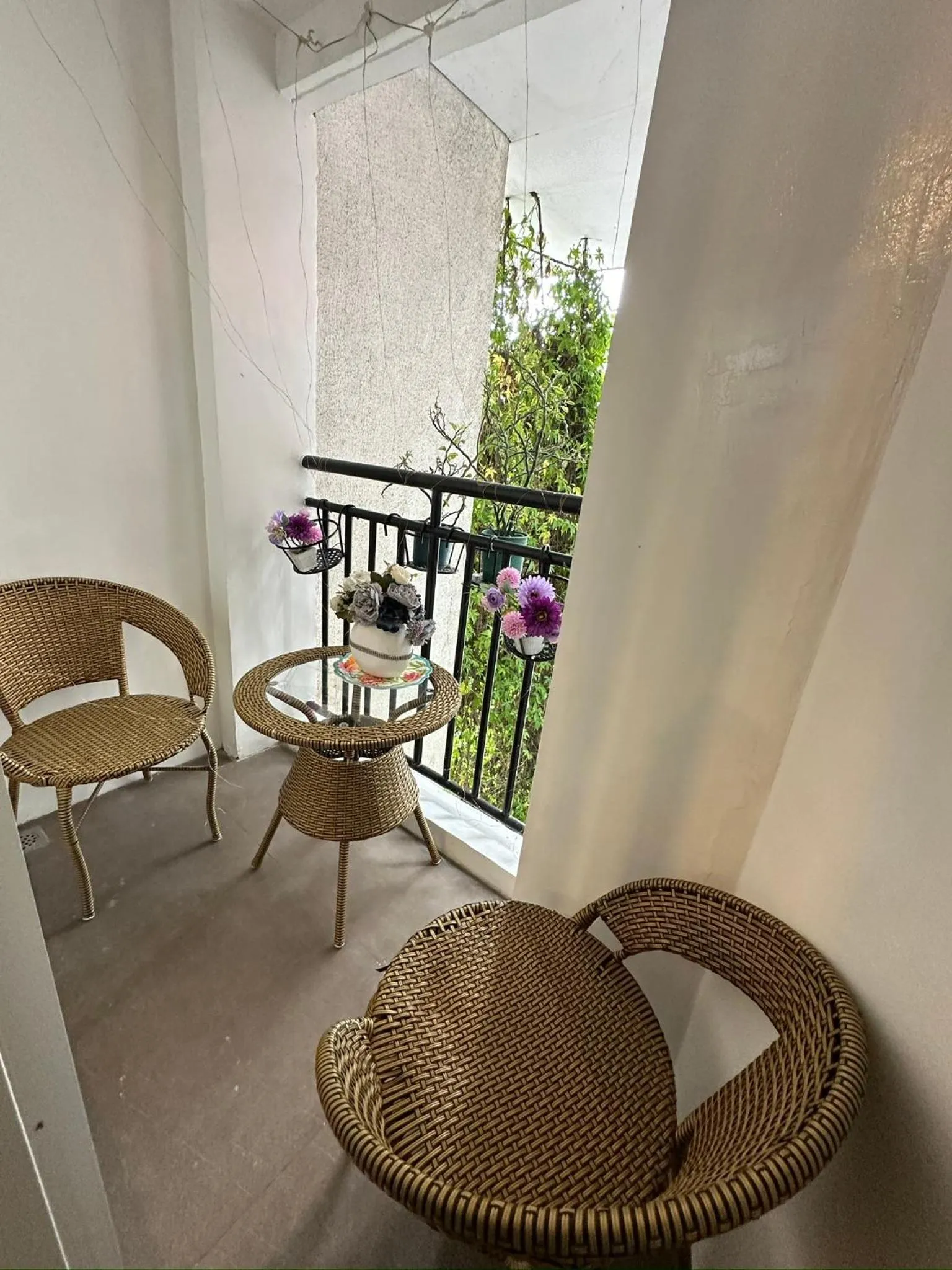 BURNHAM HILL CONDOMINIUM