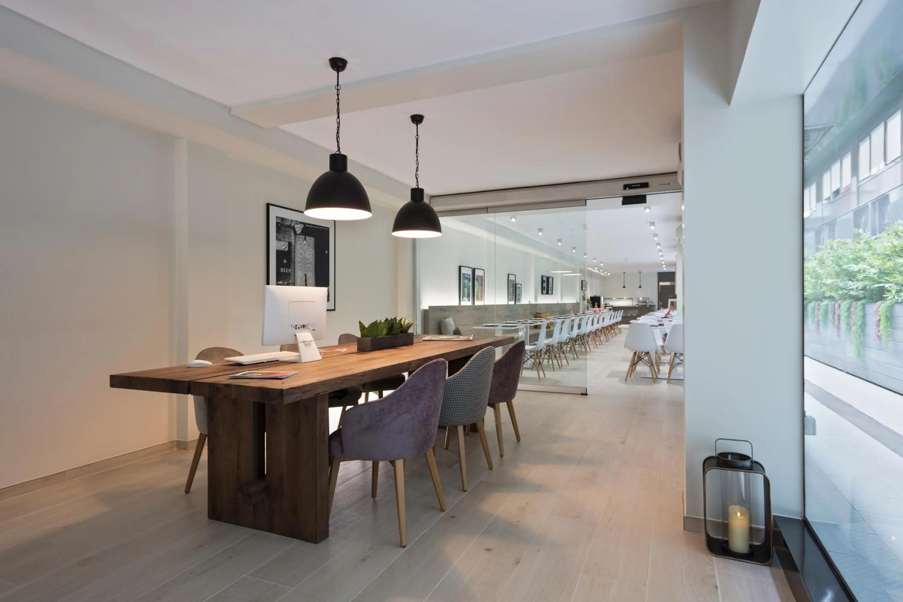 Buffet breakfast in Aparthotel Bcn Montjuic