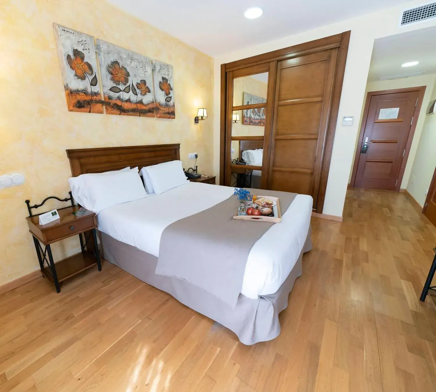 Classic Double Room in Hotel Comendador Classic Double Room in Hotel Comendador