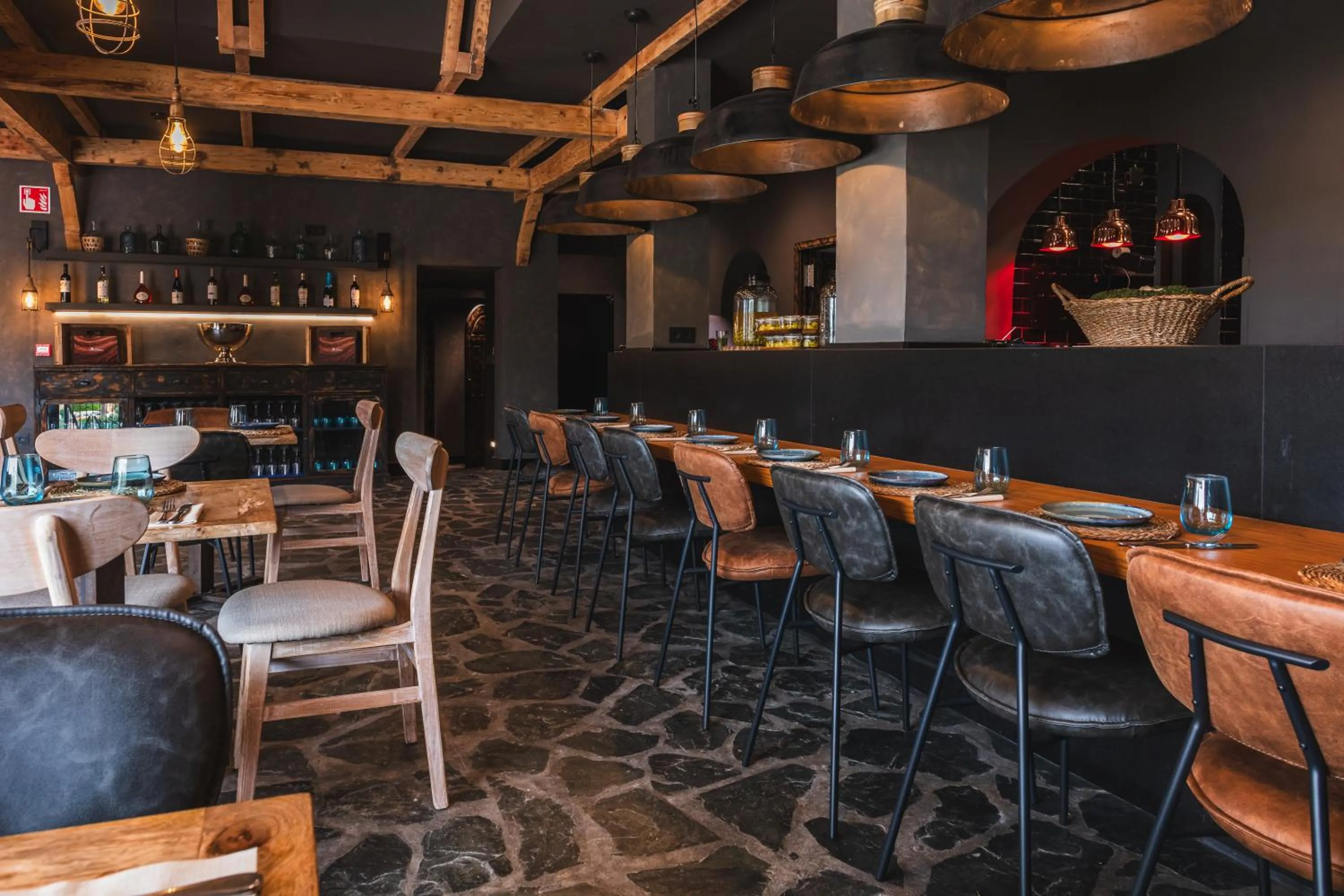 Restaurant/places to eat in Ona Lomas Village - La Manga Club