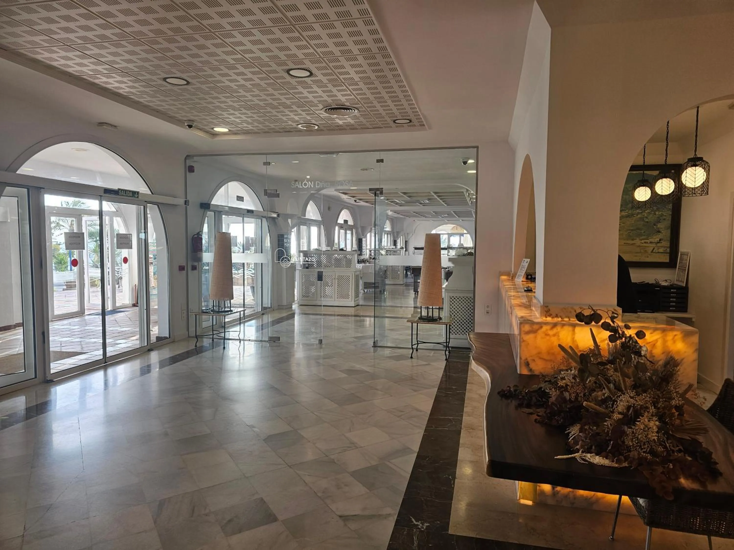 Property building in Hotel El Puntazo I