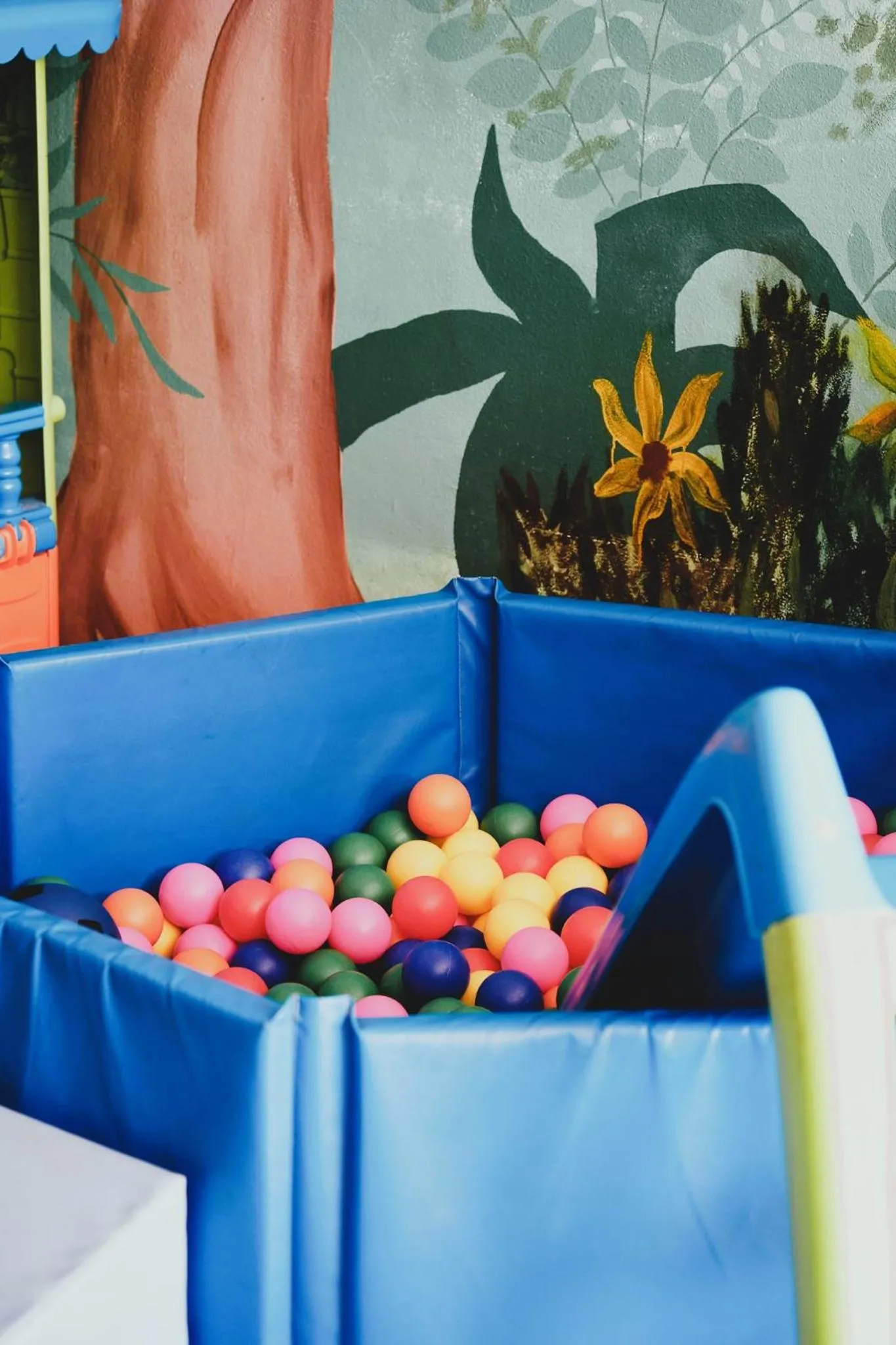 Children play ground in Prinsotel Alba & Spa