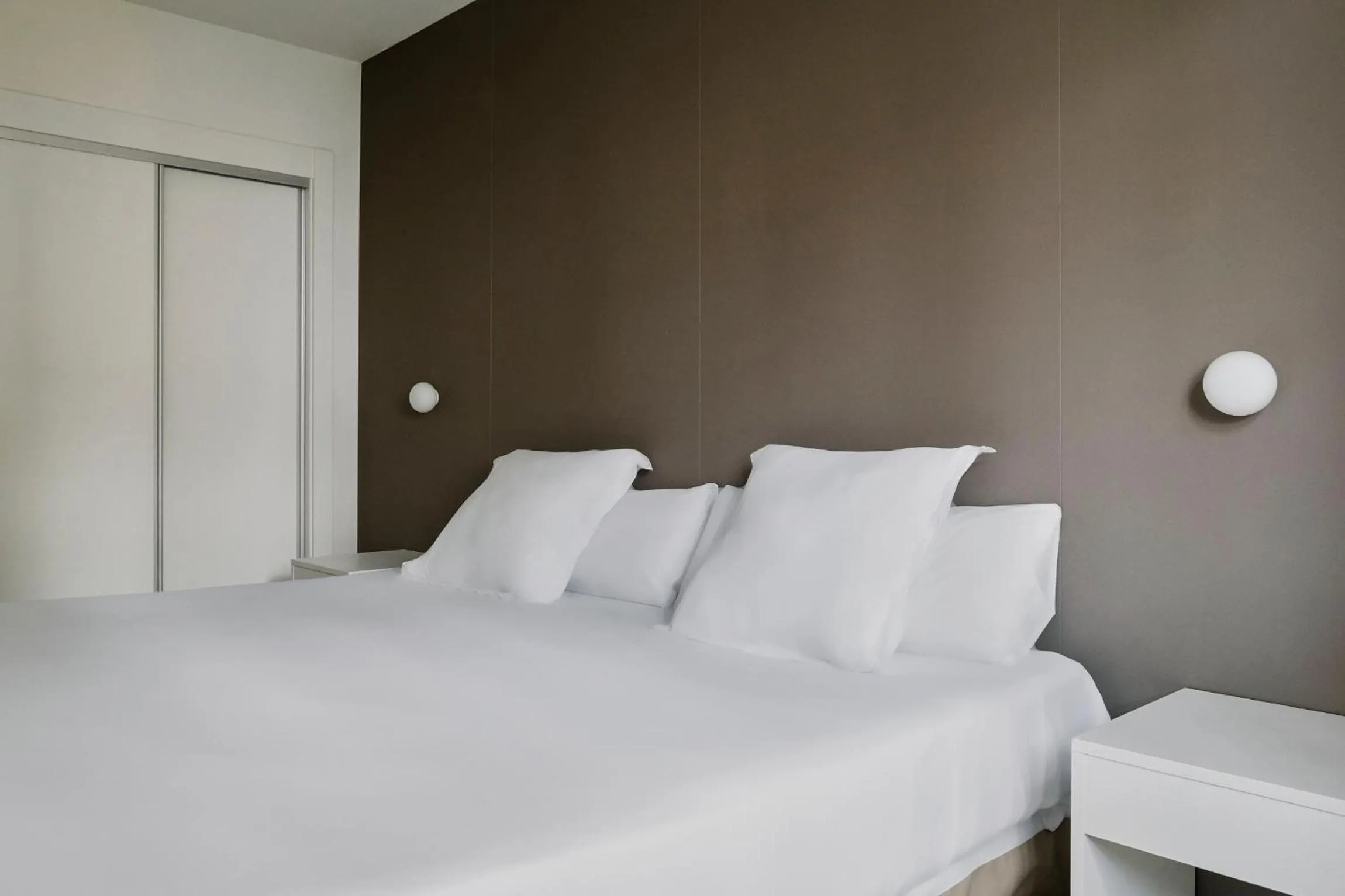 Bed in Prinsotel Alba & Spa