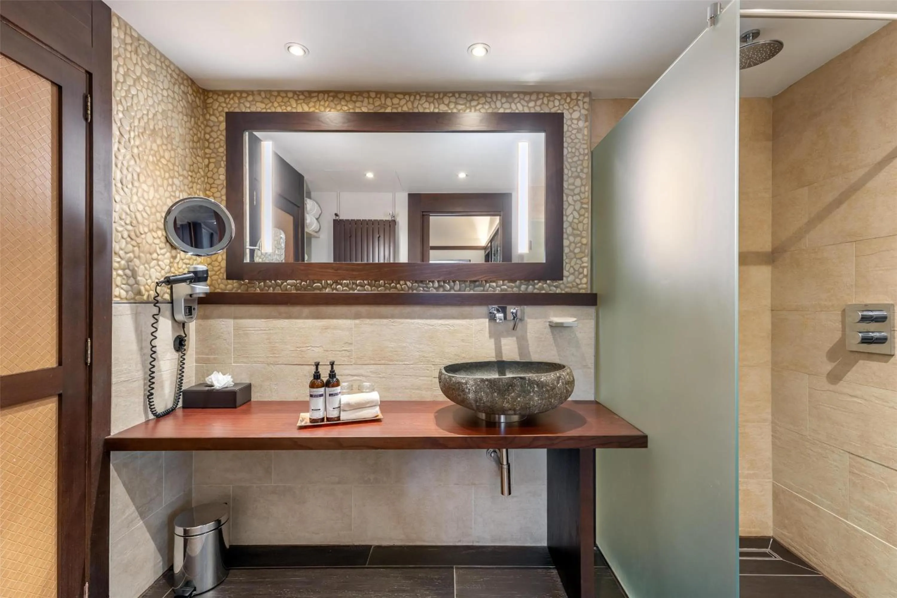 Bathroom in Lindner Hotel Mallorca Portals Nous, part of JdV by Hyatt