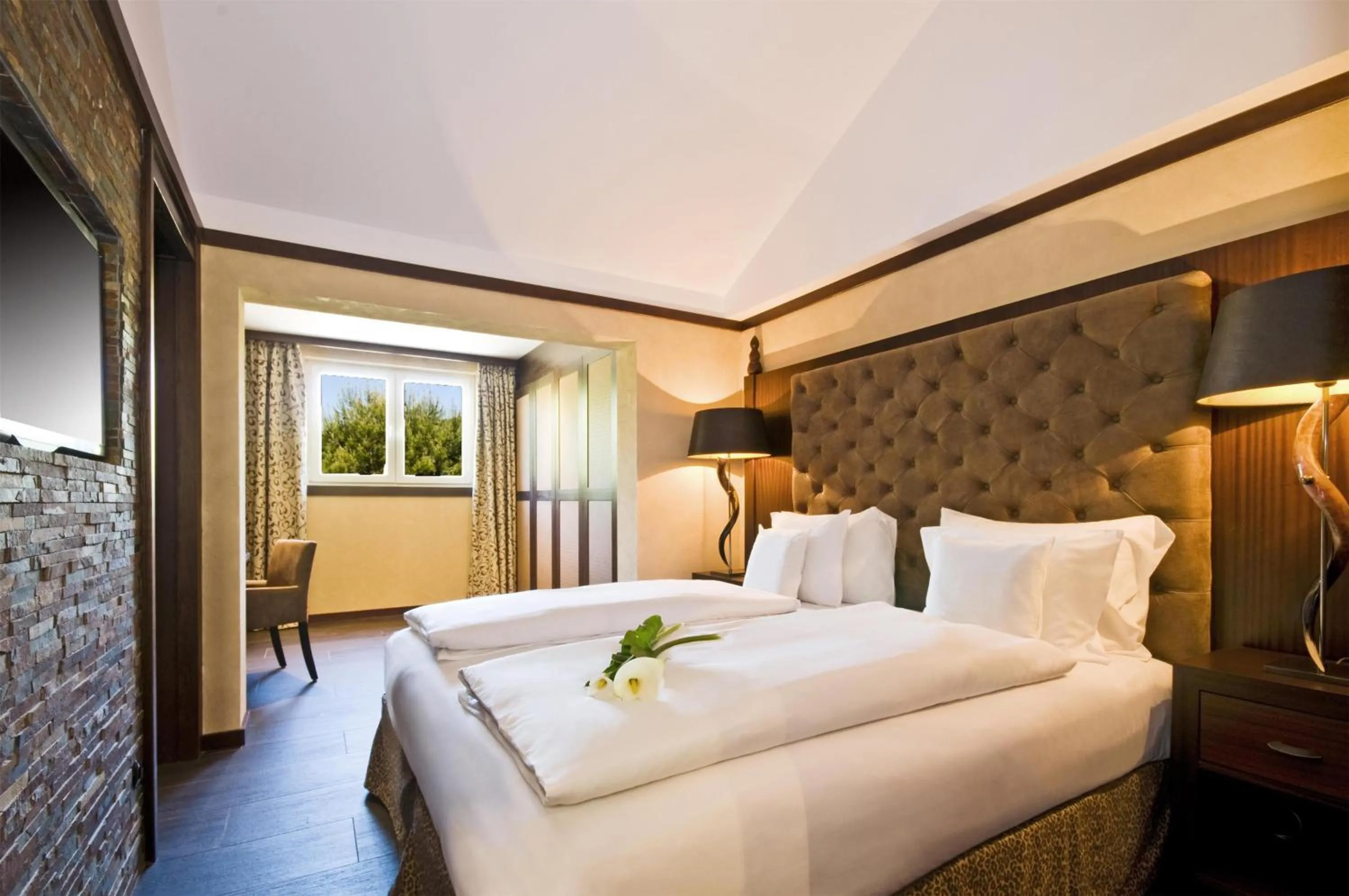 Photo of the whole room, Bed in Lindner Hotel Mallorca Portals Nous, part of JdV by Hyatt