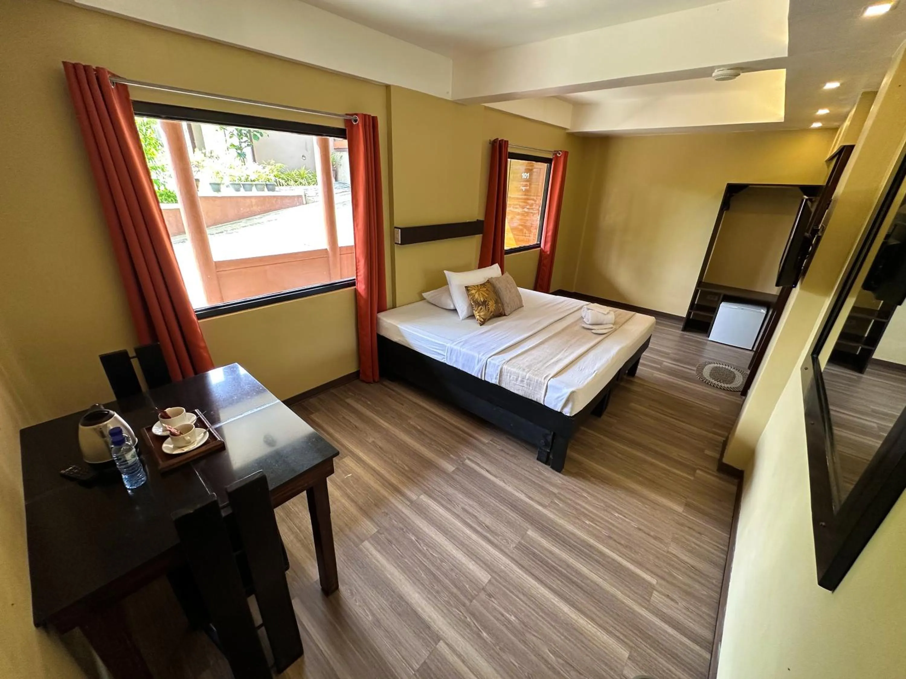 Photo of the whole room, Bed in Piña Colina Resort