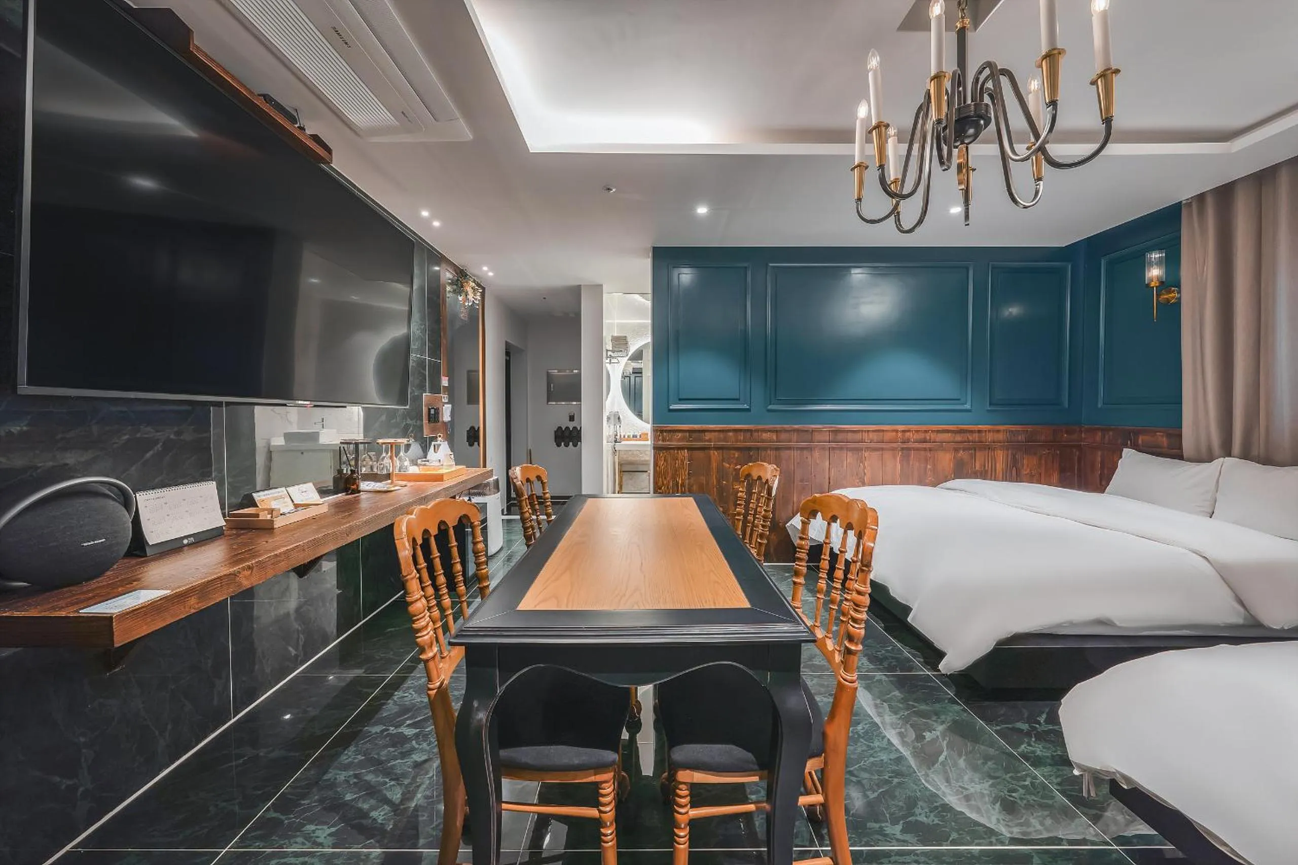 Bed in Daegu February Hotel Lions Park