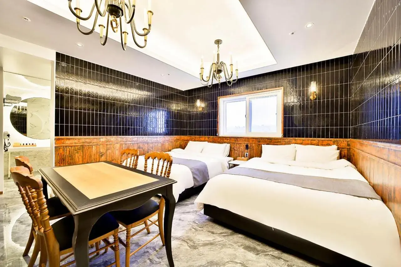 Family Suite in Daegu February Hotel Lions Park Family Suite in Daegu February Hotel Lions Park