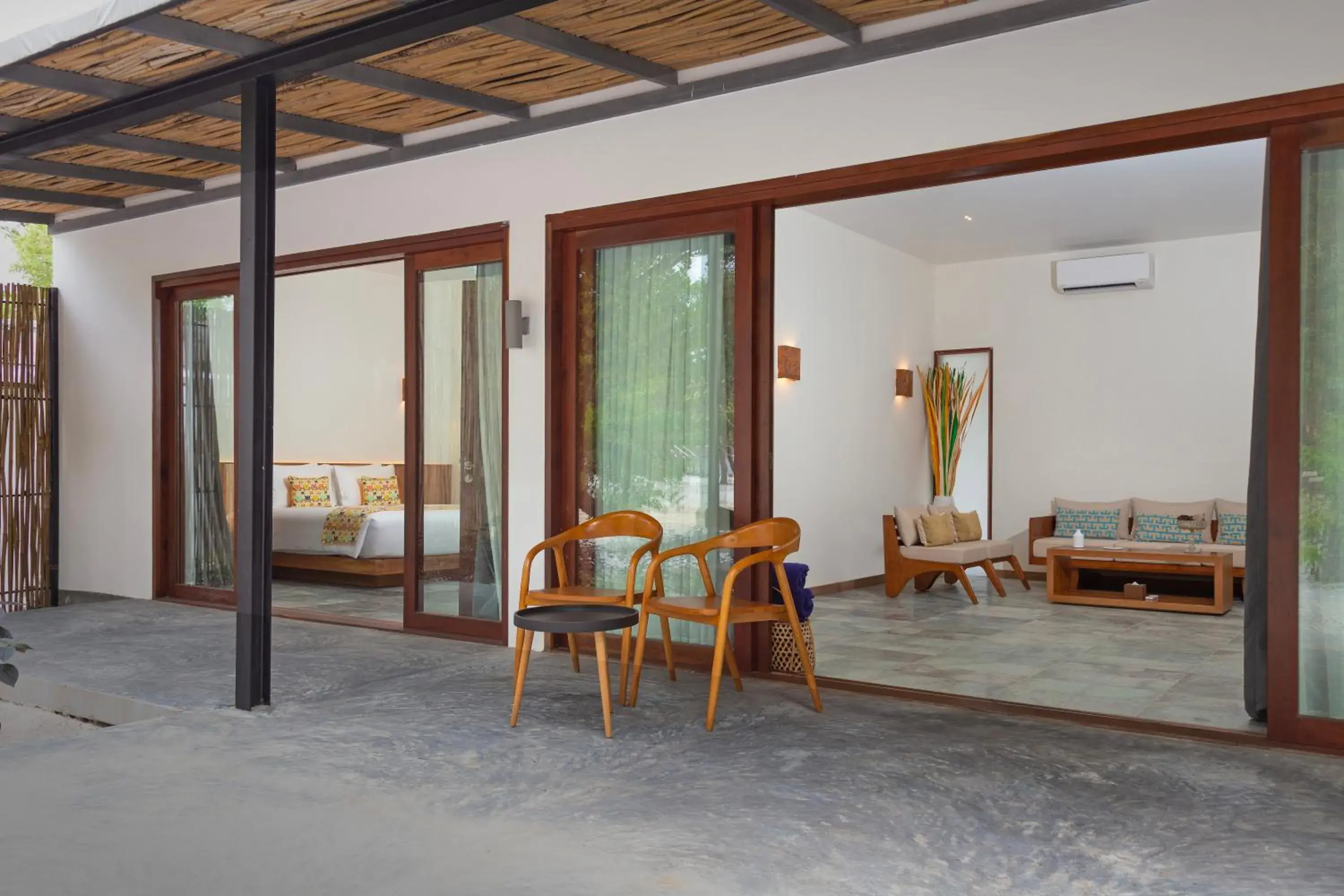 Two-Bedroom Villa in ISLAND CENTER POINT Two-Bedroom Villa in ISLAND CENTER POINT