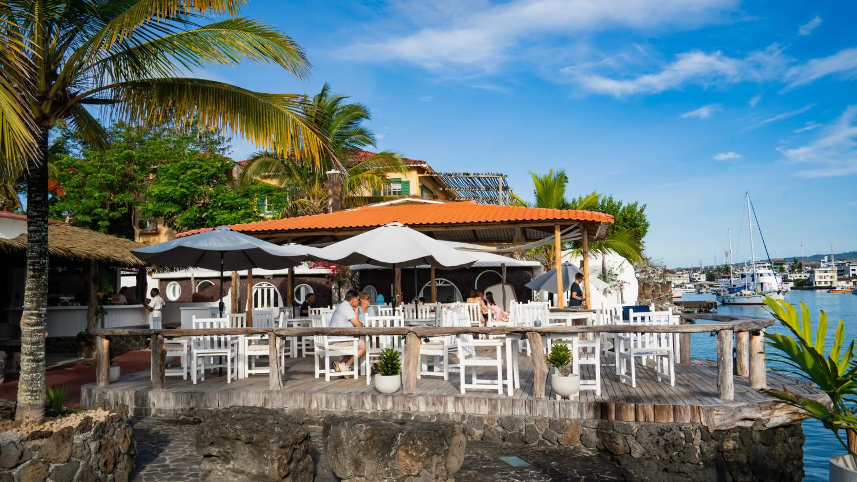 Restaurant/places to eat in Hotel Angermeyer Waterfront Inn