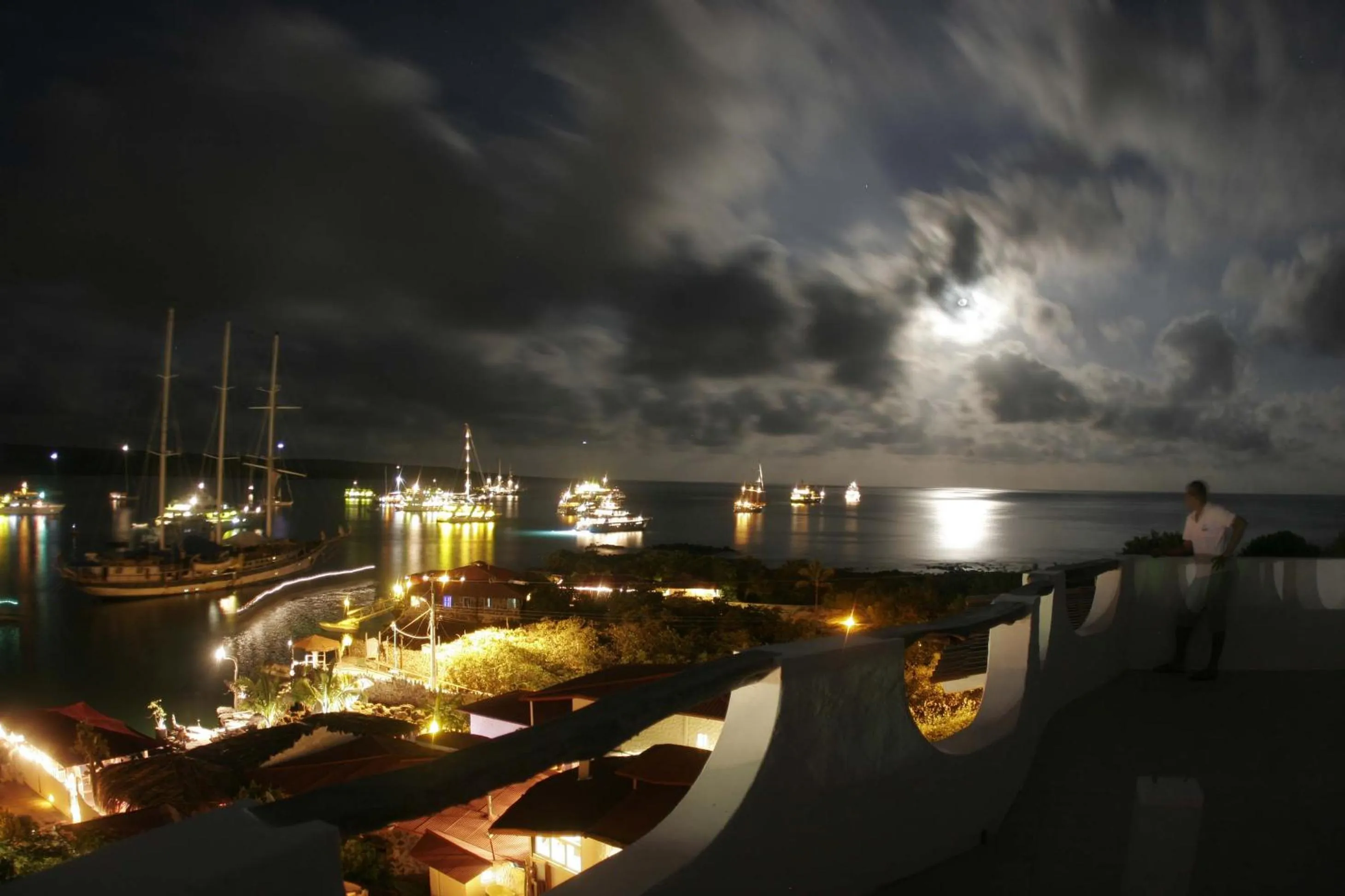 Night in Hotel Angermeyer Waterfront Inn