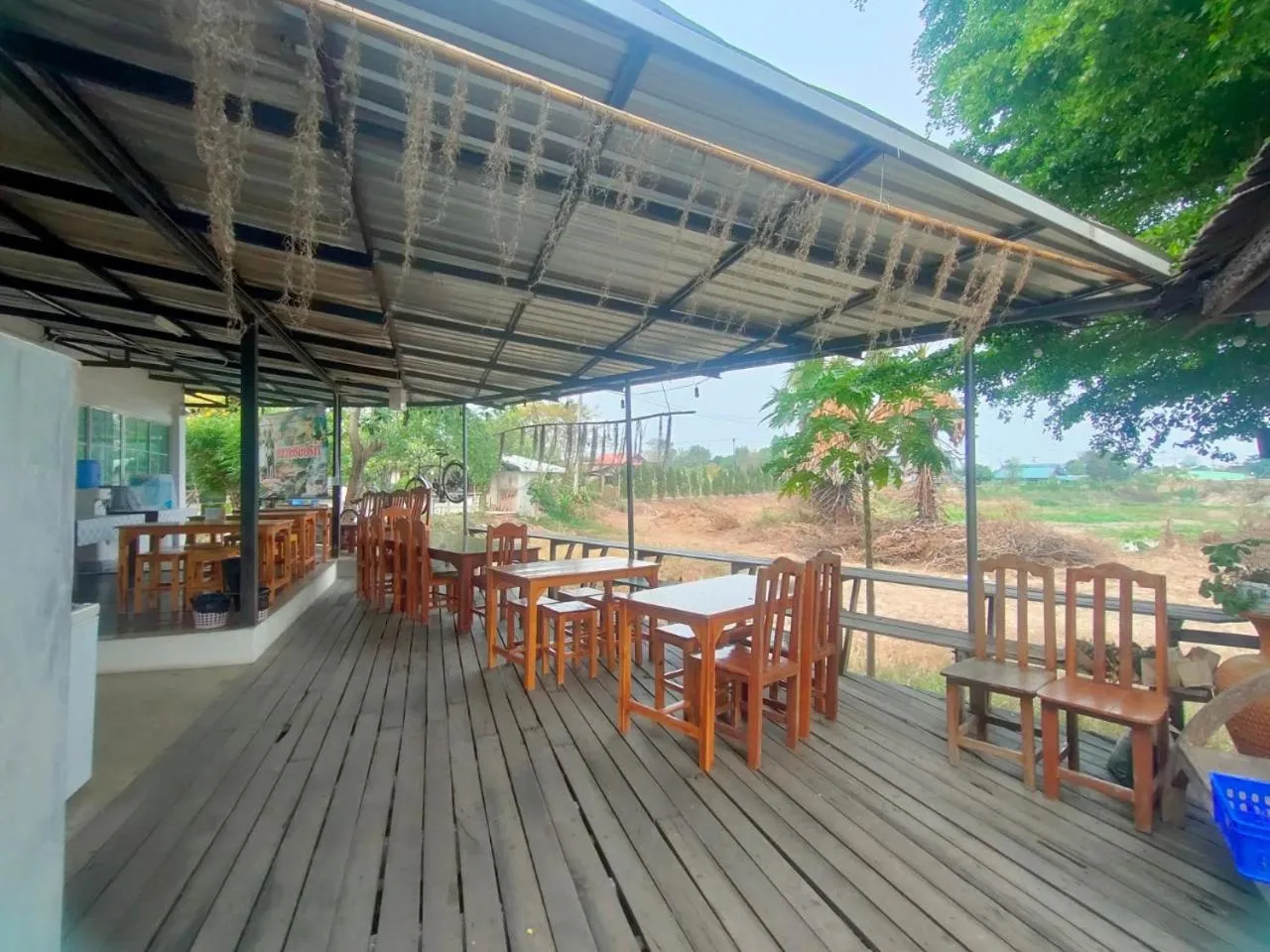 Patio in Chatchawan Resort