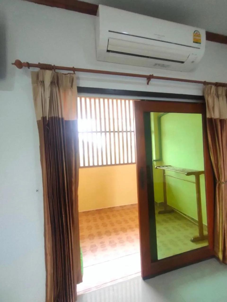 Bed in Chatchawan Resort