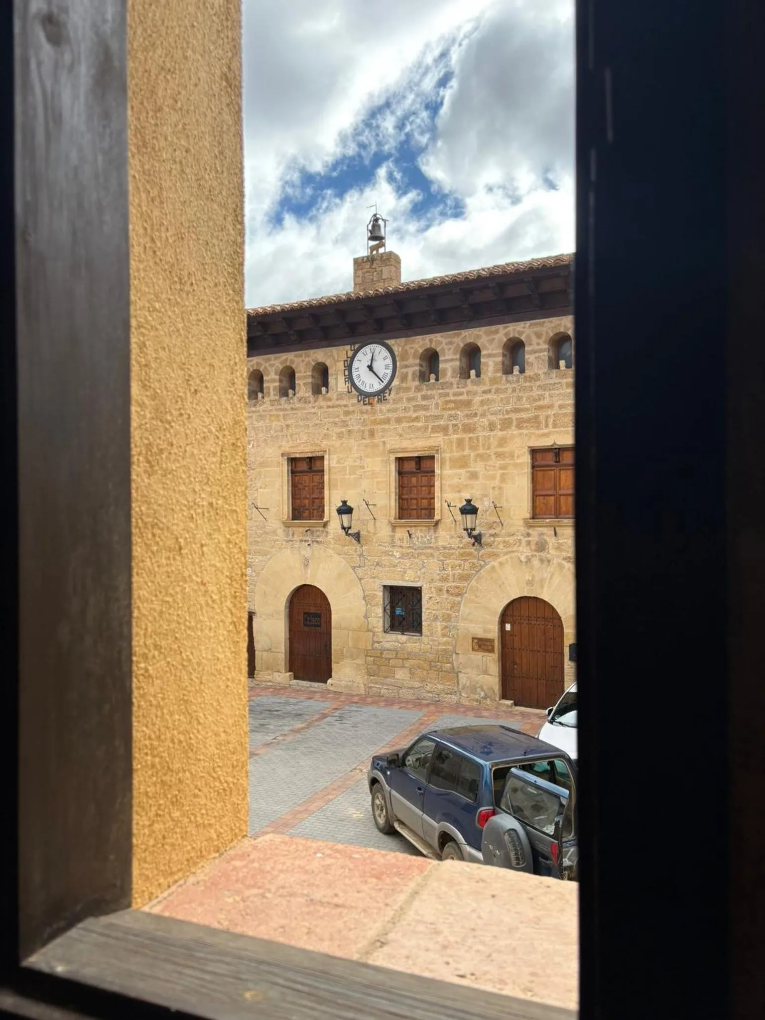 Landmark view in Hostal meson del rey