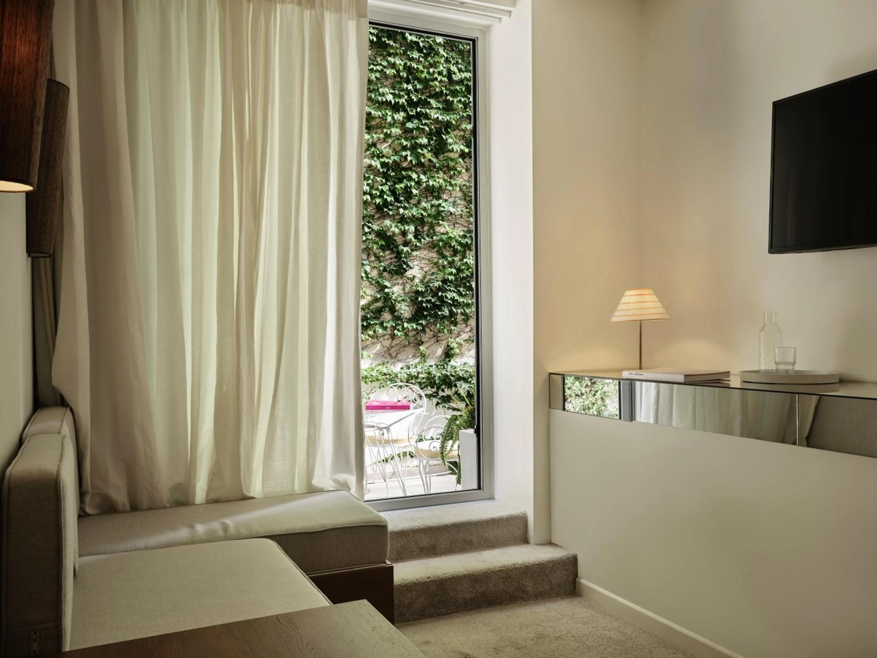 Living room in Apollo Palm Hotel