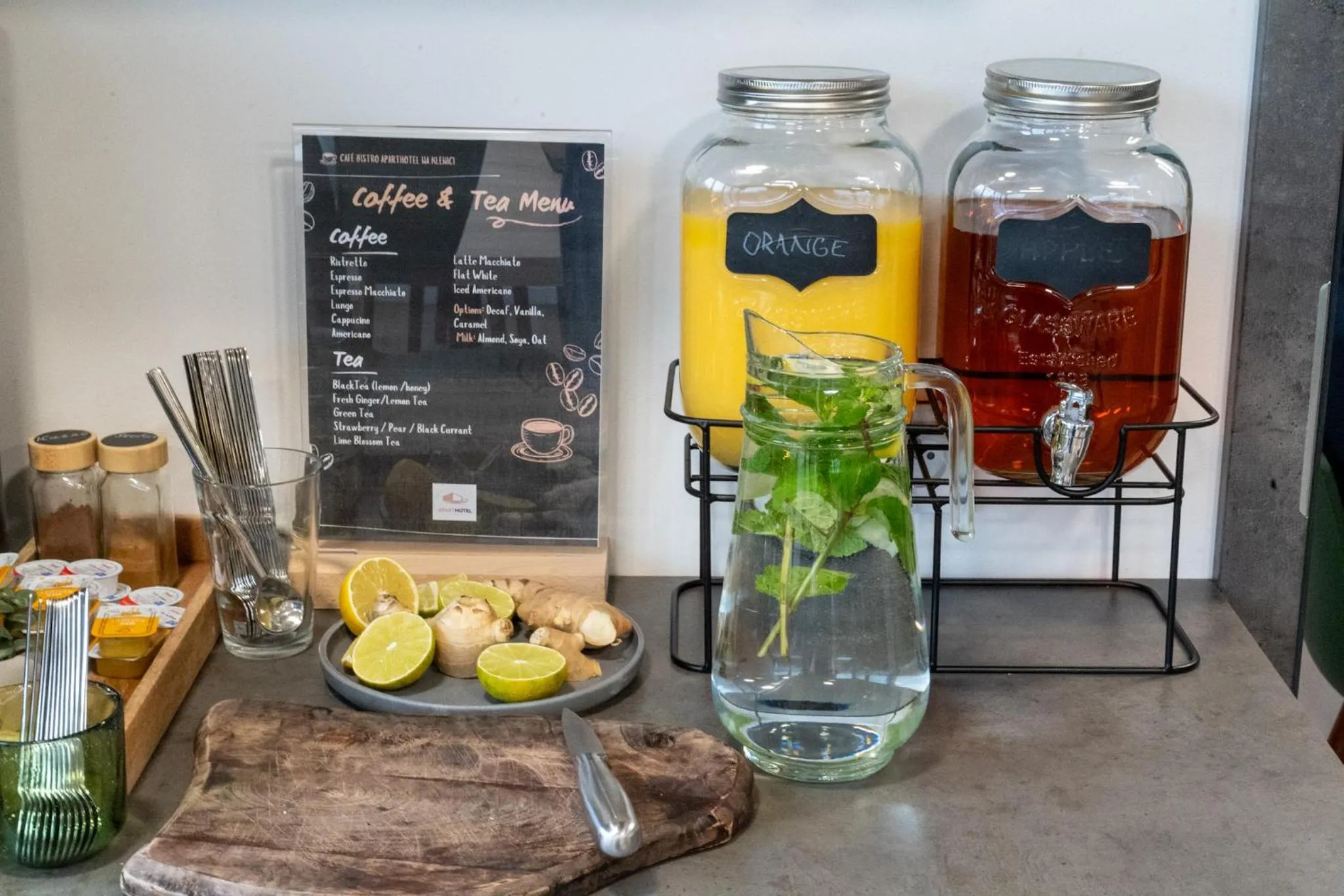 Breakfast in Aparthotel Na Klenici