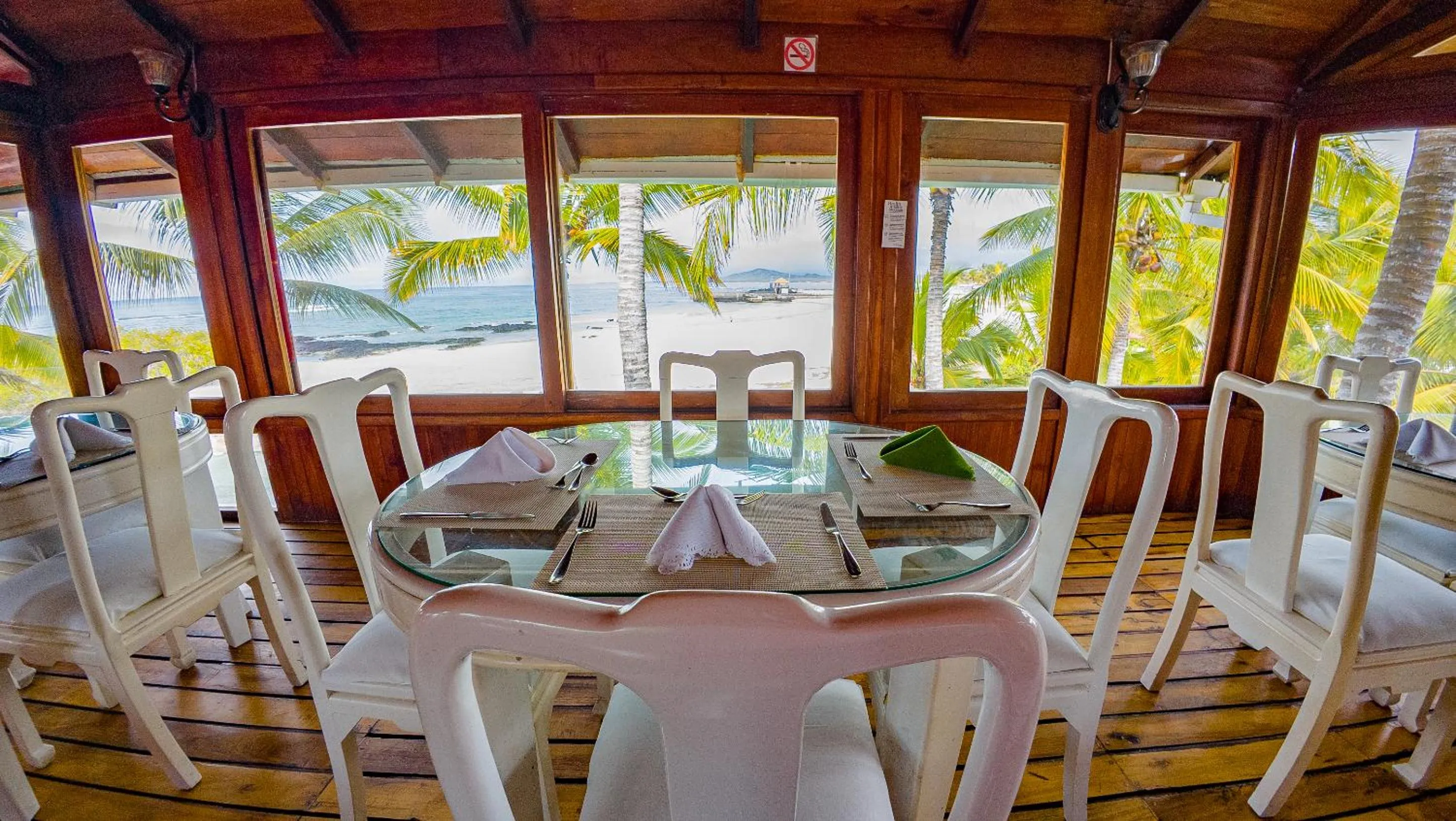 Restaurant/places to eat in La Casa de Marita