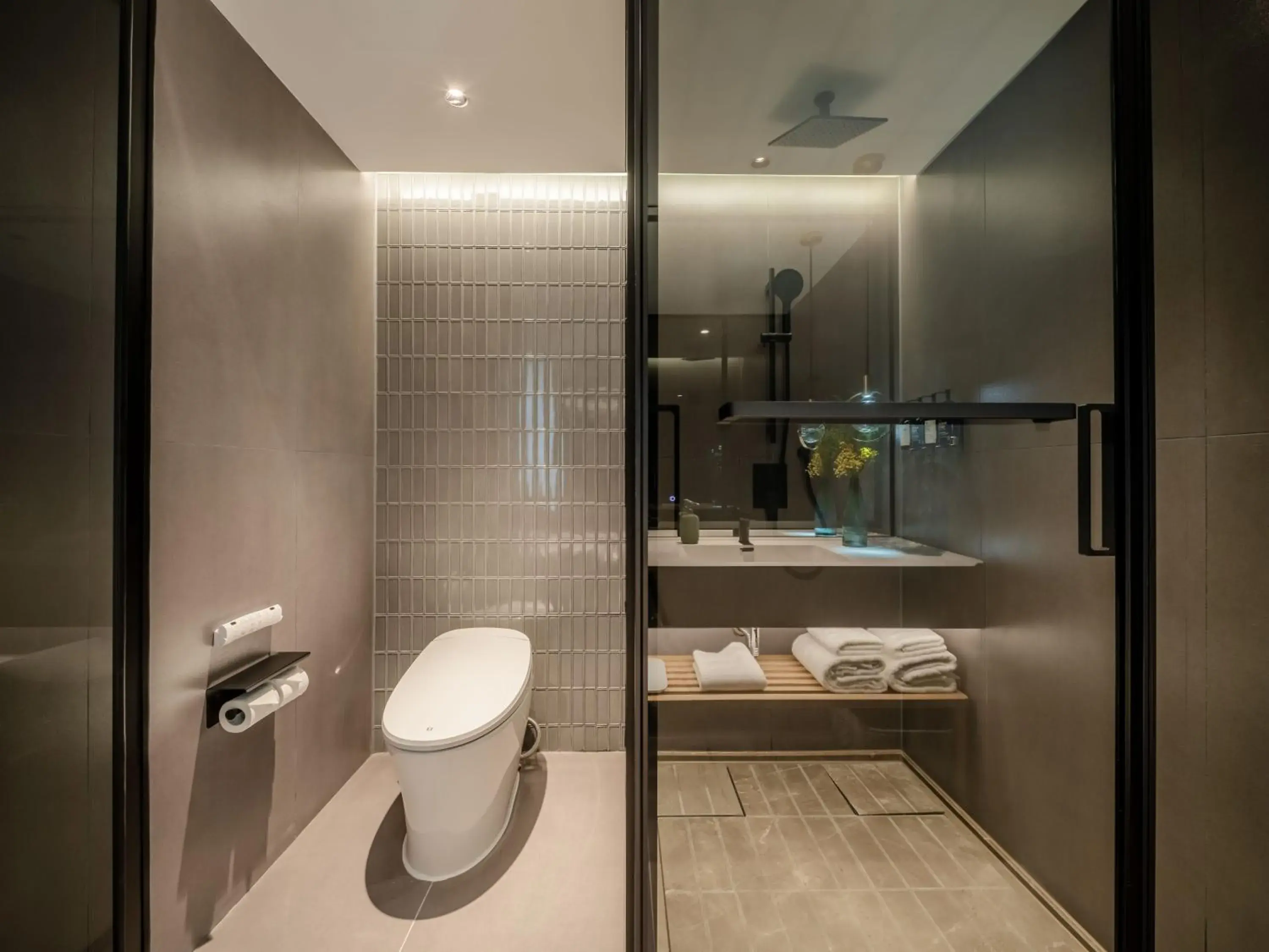 Deluxe Twin Room in Pagoda Hotel Chengdu Taikoo Li Deluxe Twin Room in Pagoda Hotel Chengdu Taikoo Li