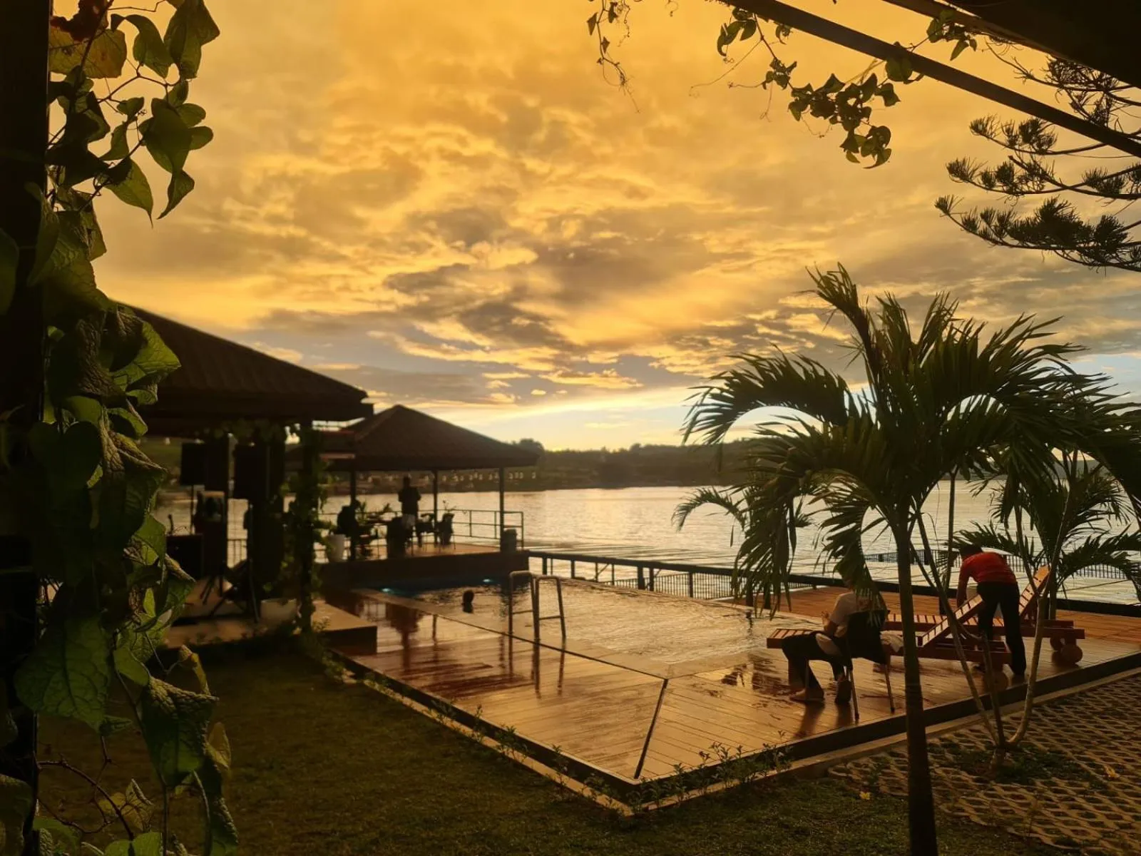 Swimming pool in PURNAMA BALIGE HOTEL