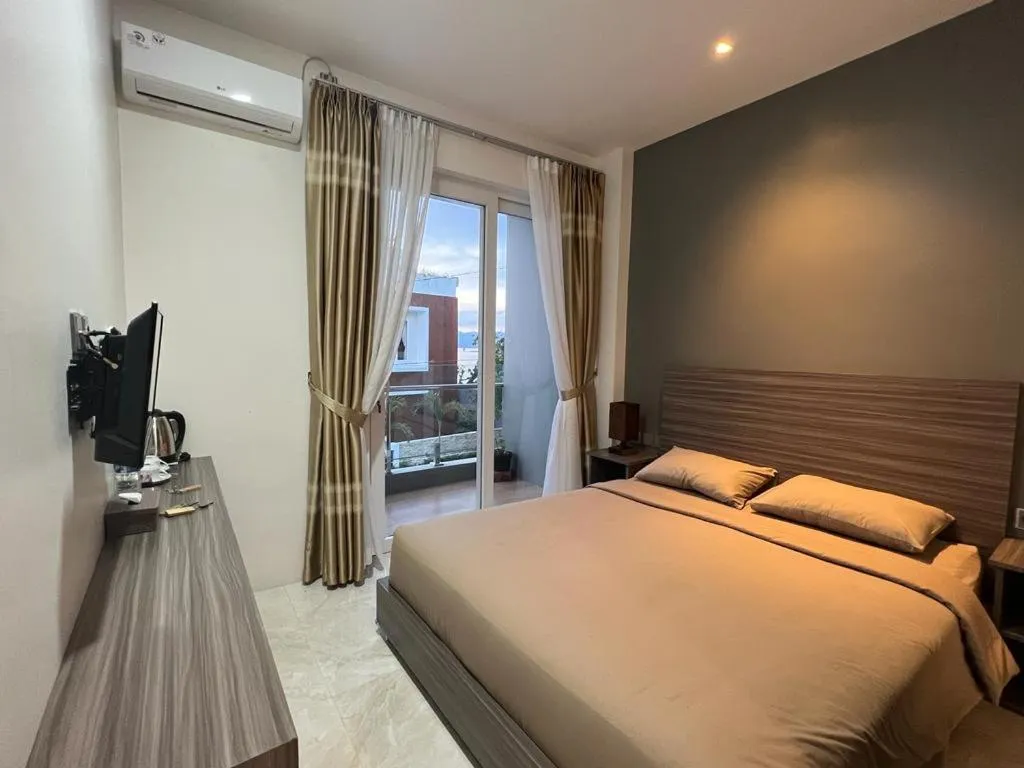 Bedroom, Bed in PURNAMA BALIGE HOTEL