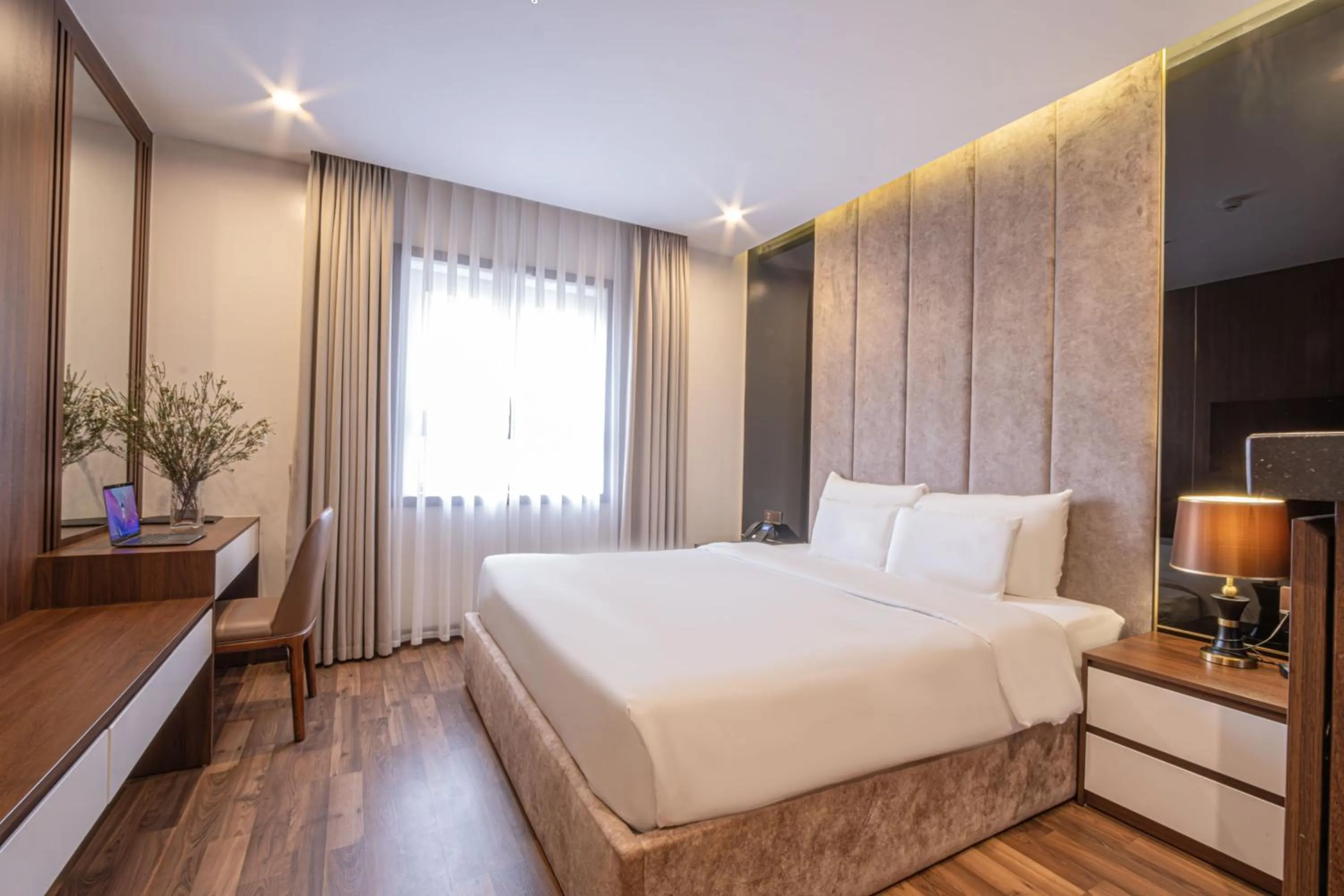 Ostara Hotel & Apartment