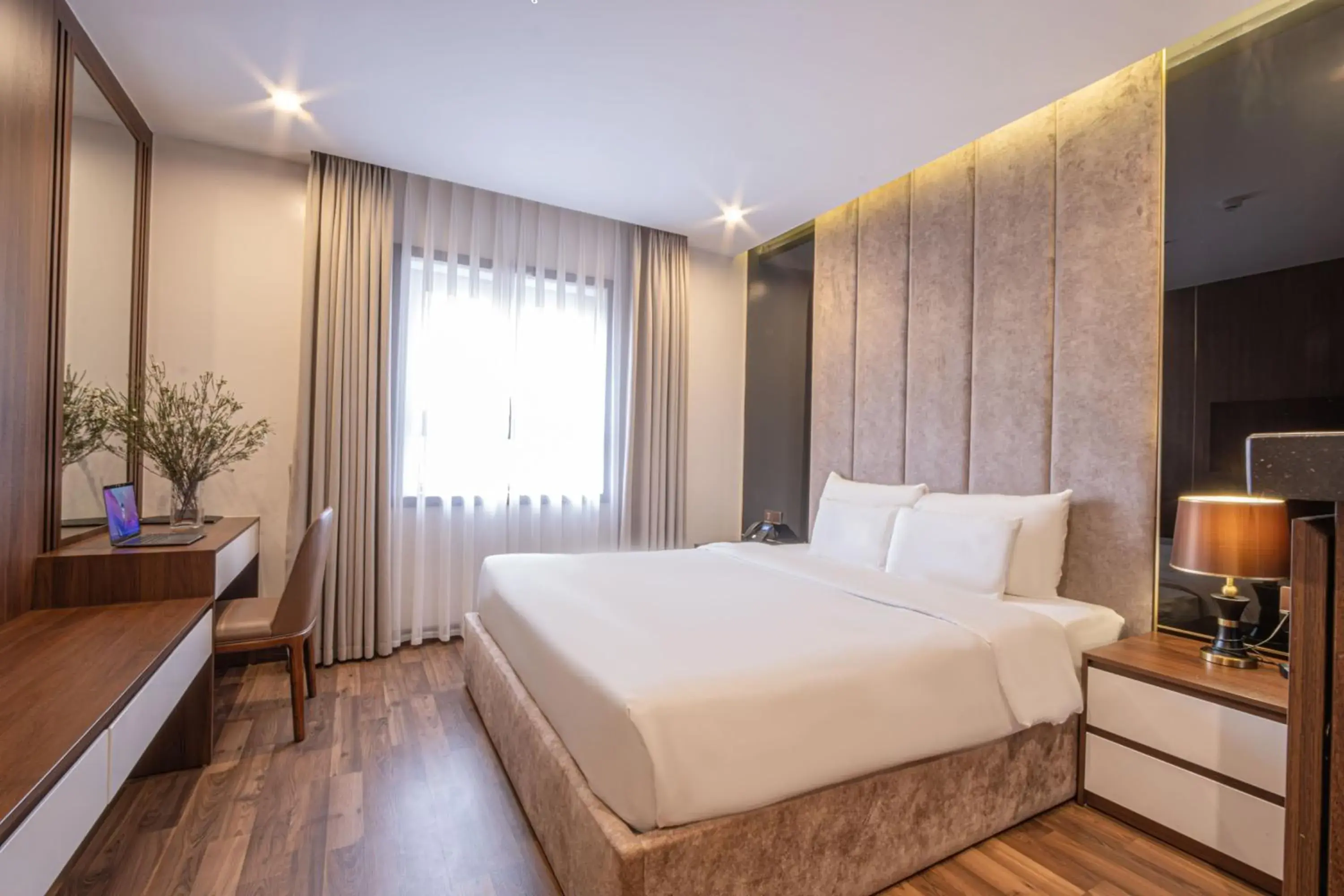 Superior Double or Twin Room with City View in Ostara Hotel & Apartment Superior Double or Twin Room with City View in Ostara Hotel & Apartment