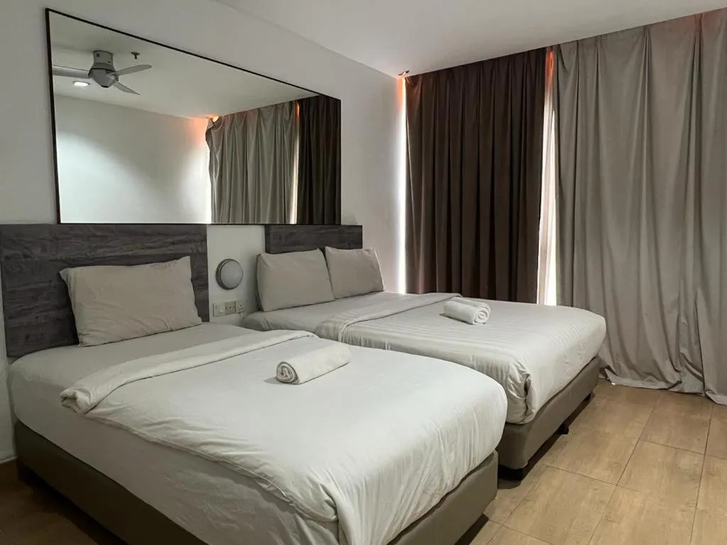 Bed in Tropical Hotel Kota Damansara