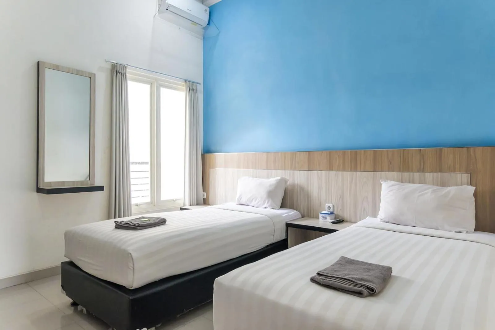 Bedroom, Bed in TwoSpaces Living at Panorama Villas