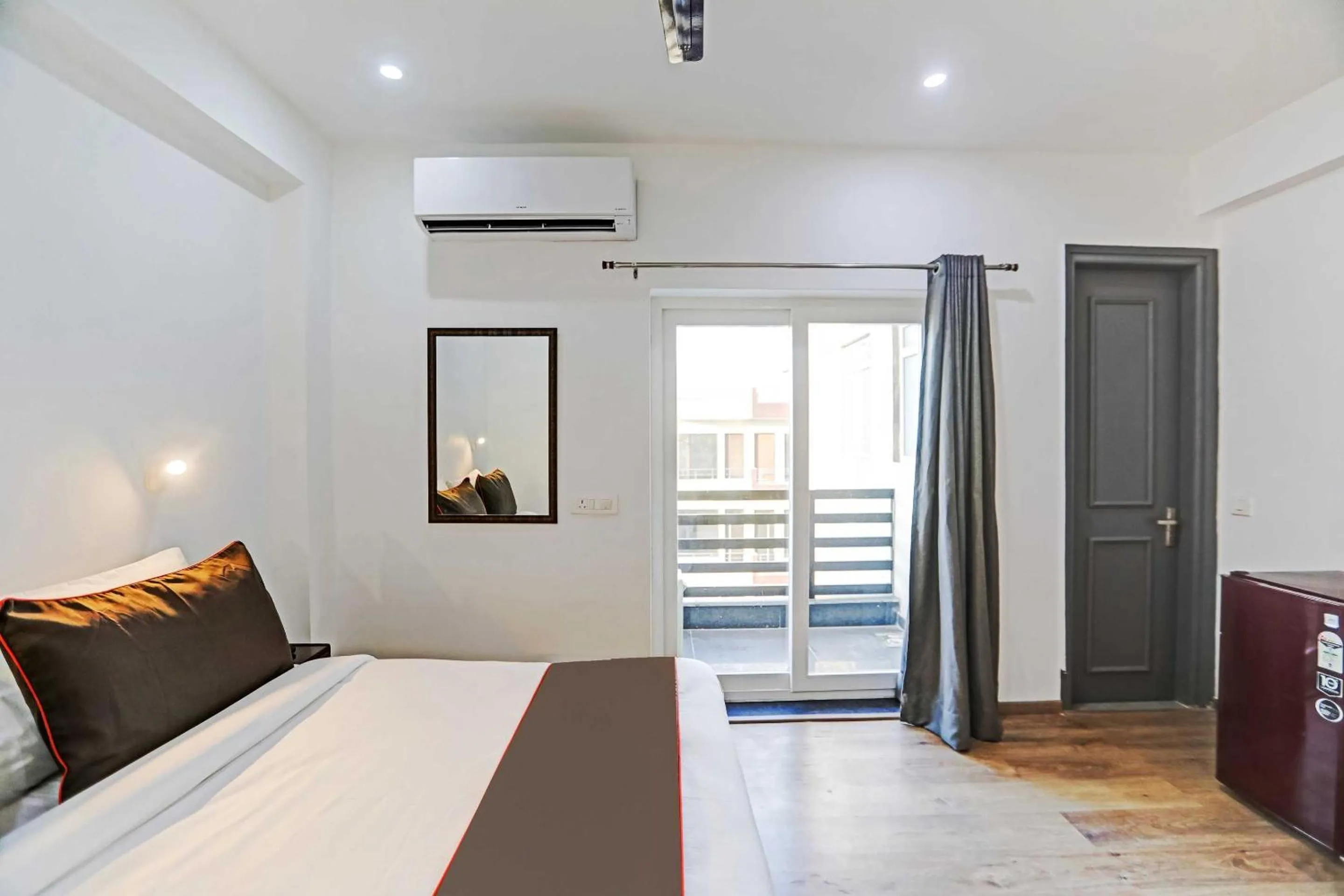 Bedroom, Bed in Super Townhouse CLOUD BAY