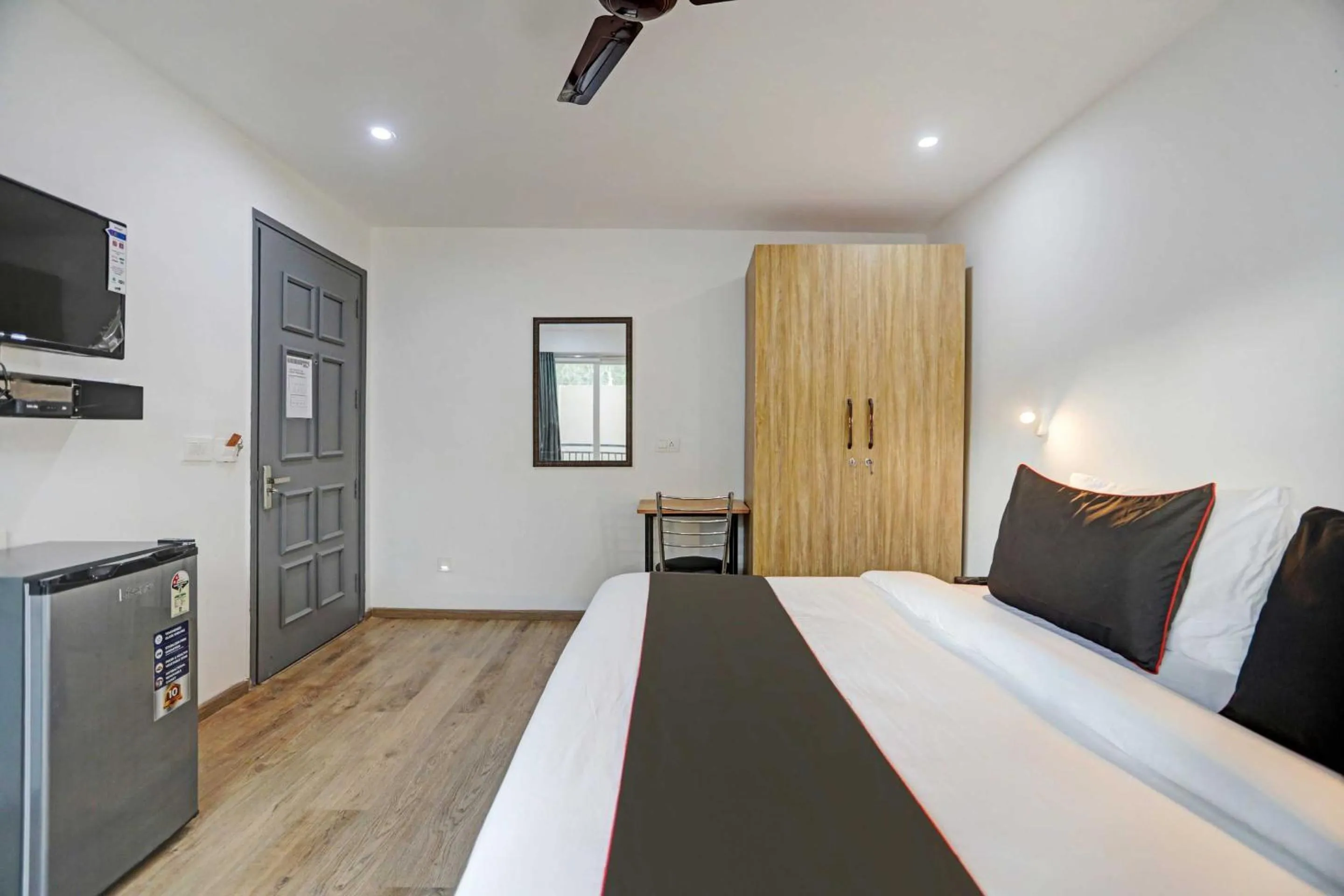 Bedroom, Bed in Super Townhouse CLOUD BAY