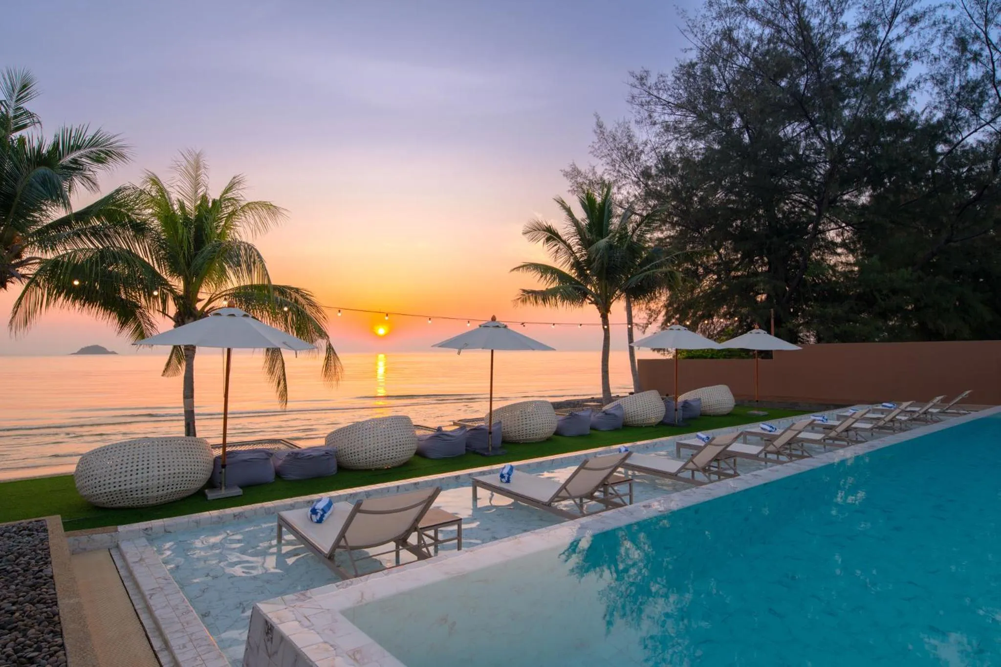 Property building in Best Western Plus Carapace Hotel Hua Hin