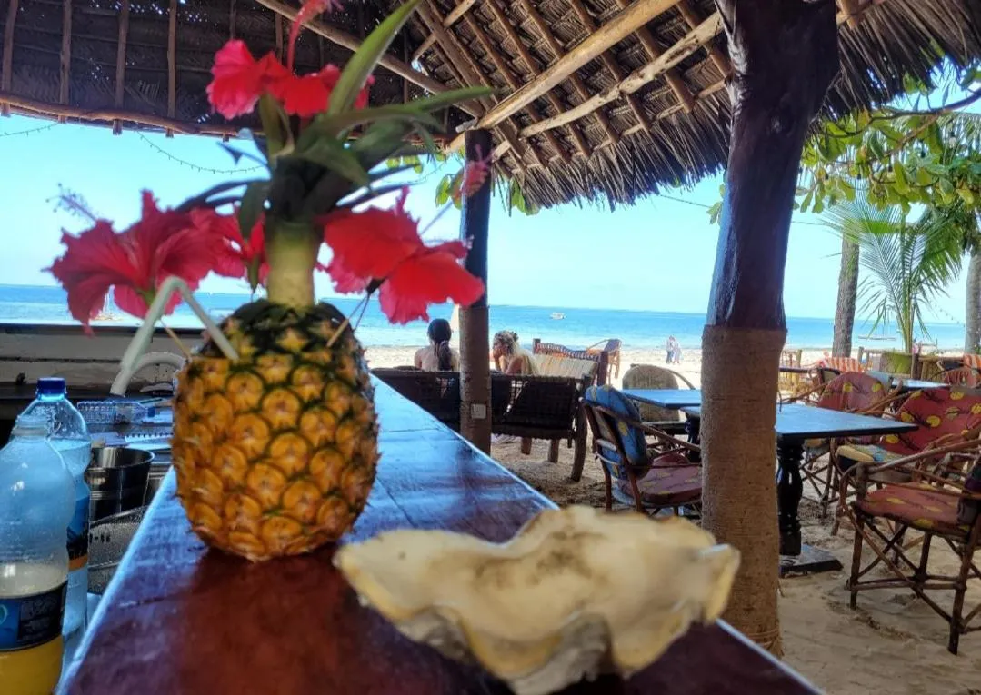 Restaurant/places to eat in Sipano Beach Lodge Kiwengwa