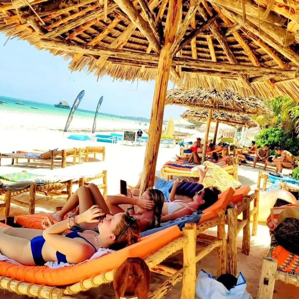 Sipano Beach Lodge Kiwengwa