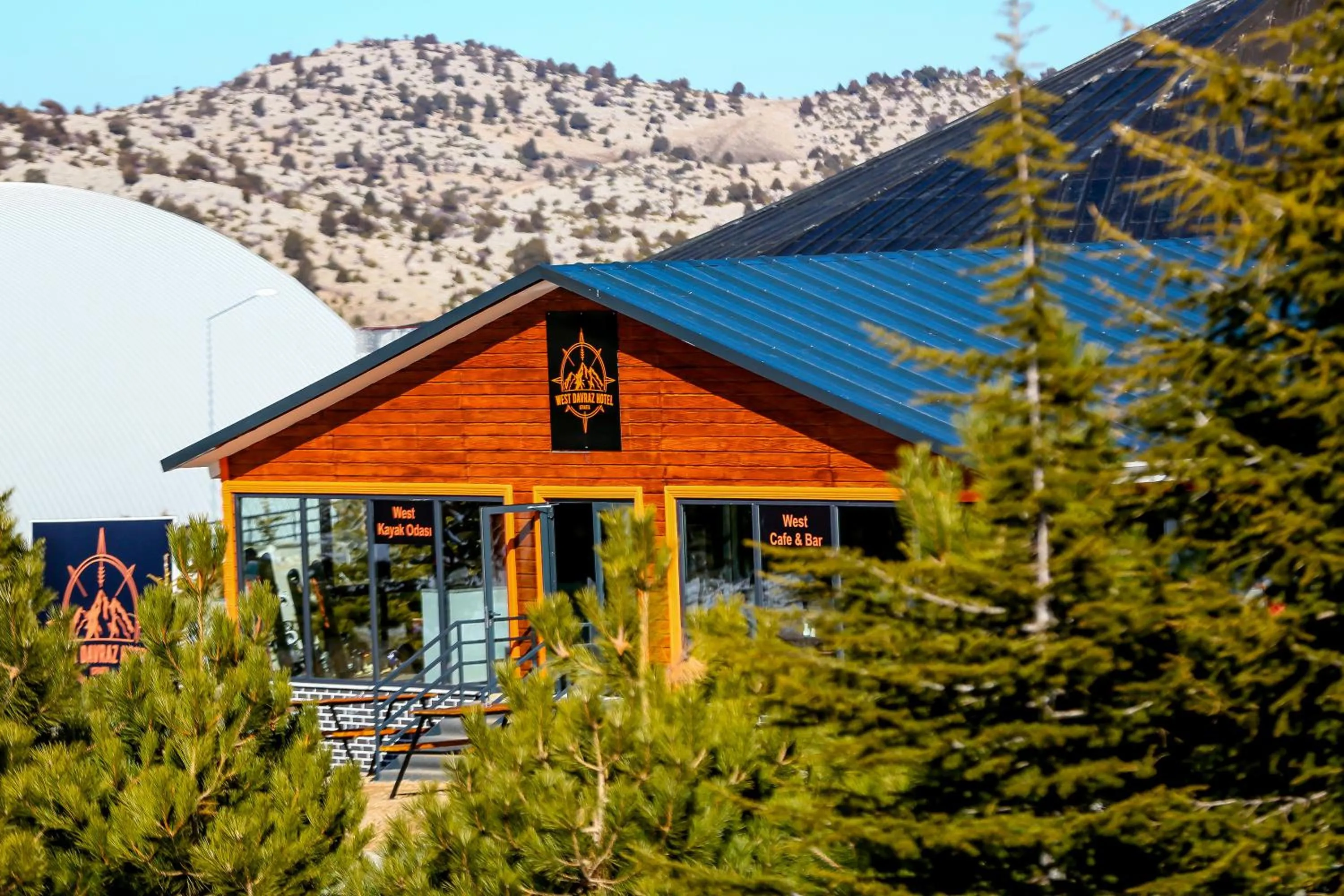 Property building in West Davraz Hotel