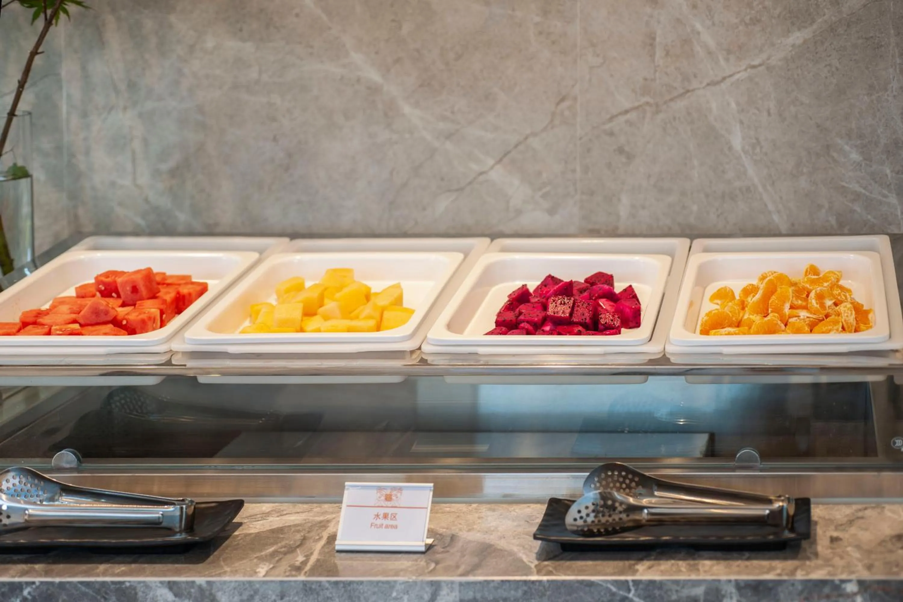 Buffet breakfast in SSAW Boutiquel Hotel Xizi