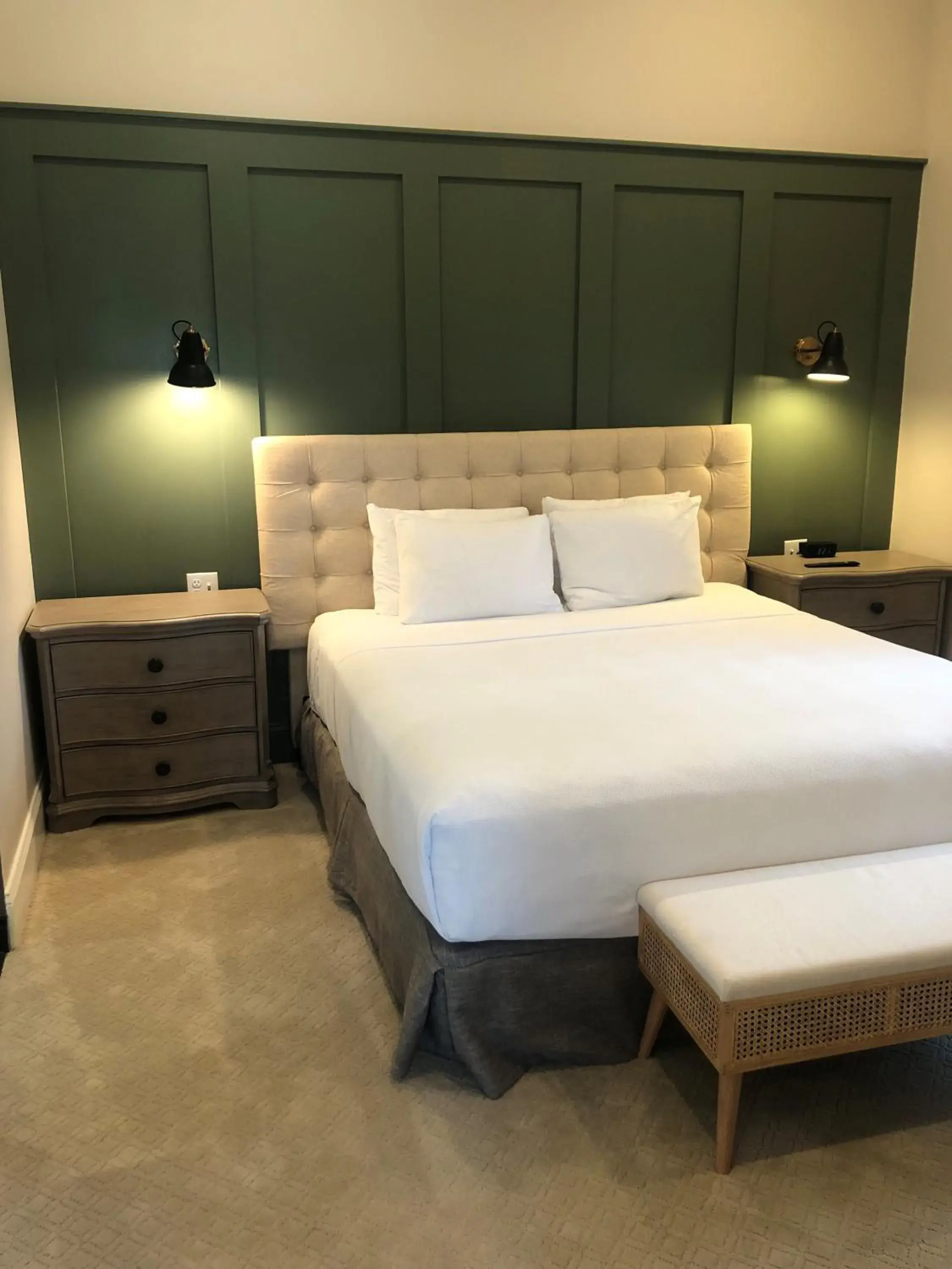 One-Bedroom King Suite with Sofa Bed in Hyatt Place Newark-Main Street One-Bedroom King Suite with Sofa Bed in Hyatt Place Newark-Main Street