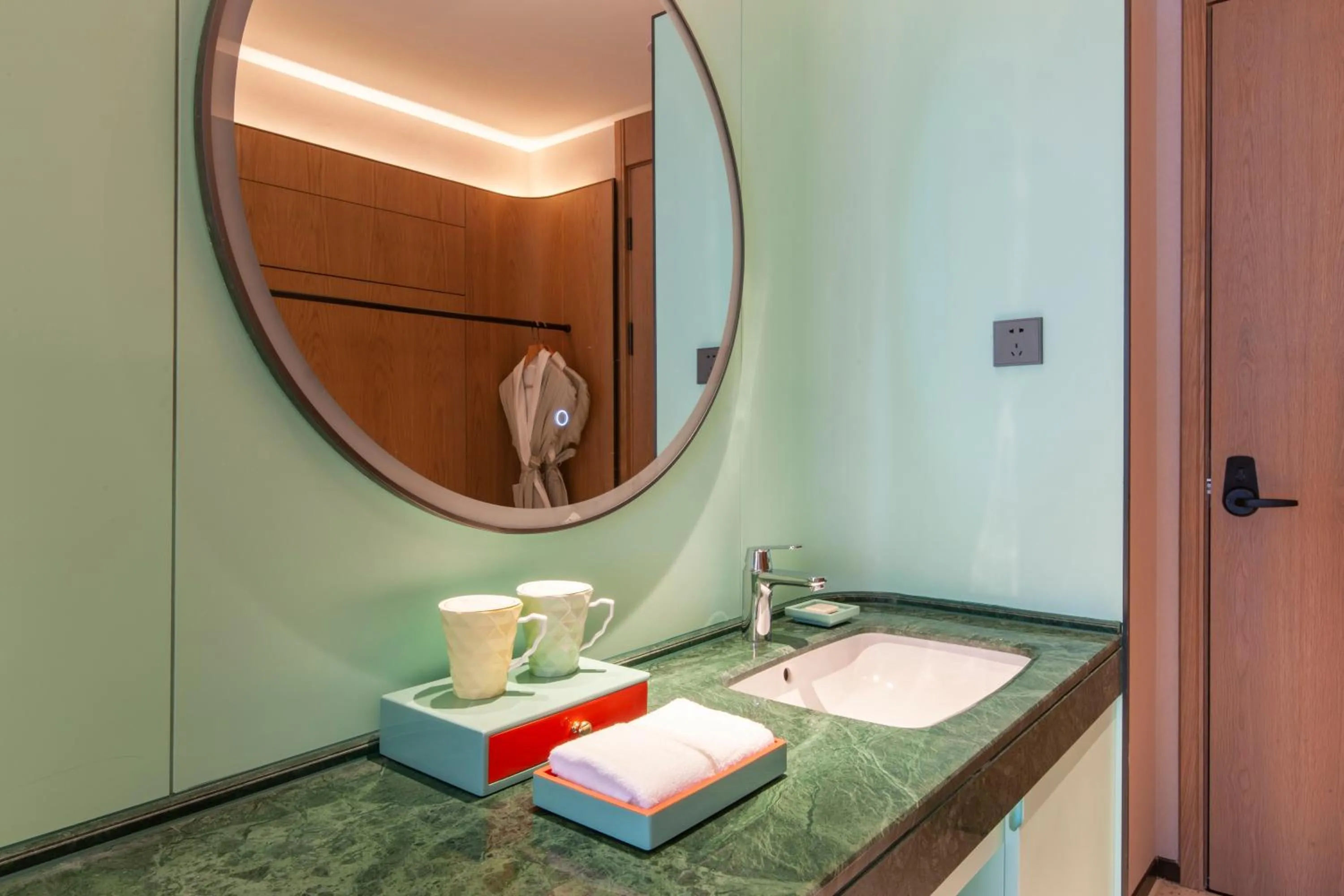 Bathroom in SSAW Boutique Hotel ZHIJIANG IMPRESSION