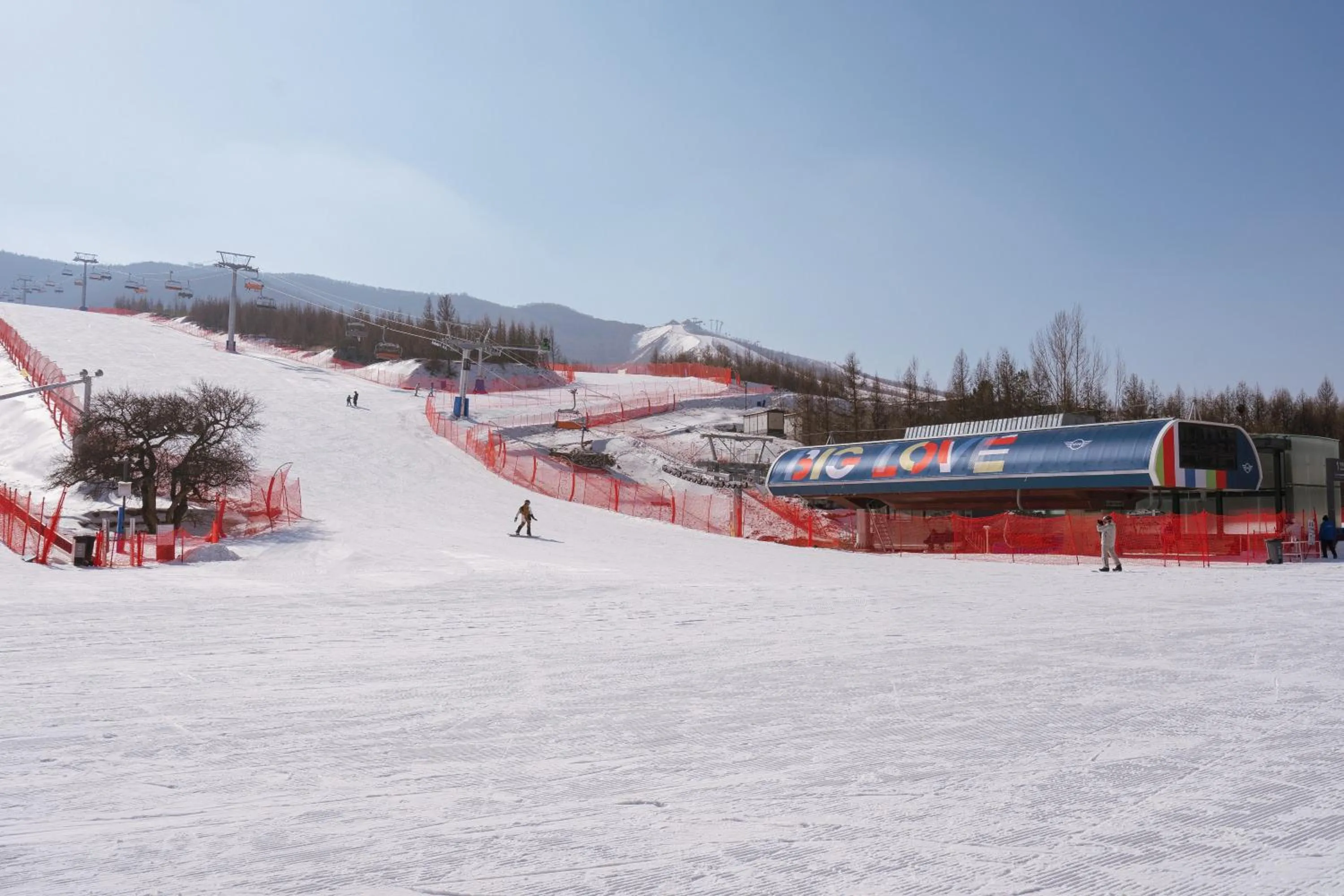 Skiing in Courtyard by Marriott Chongli