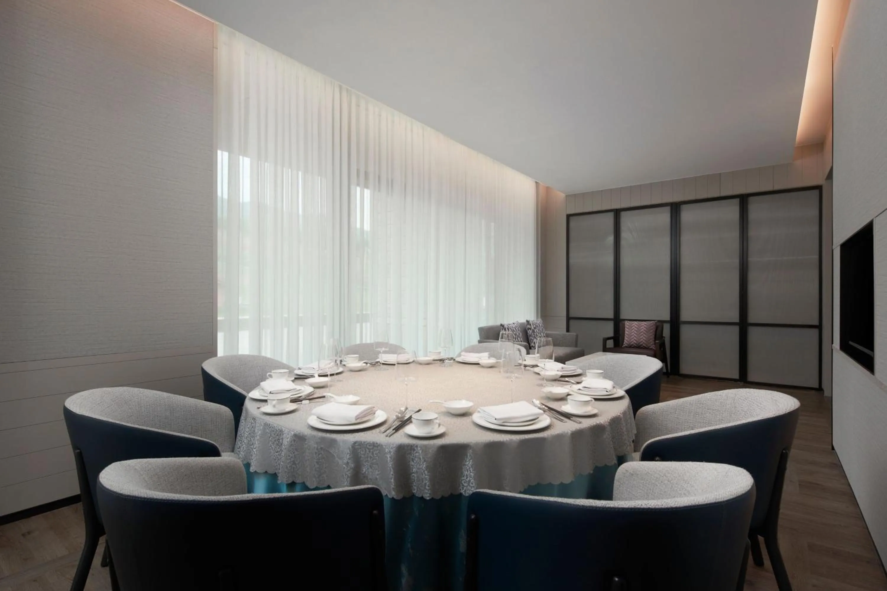 Restaurant/places to eat in Courtyard by Marriott Chongli