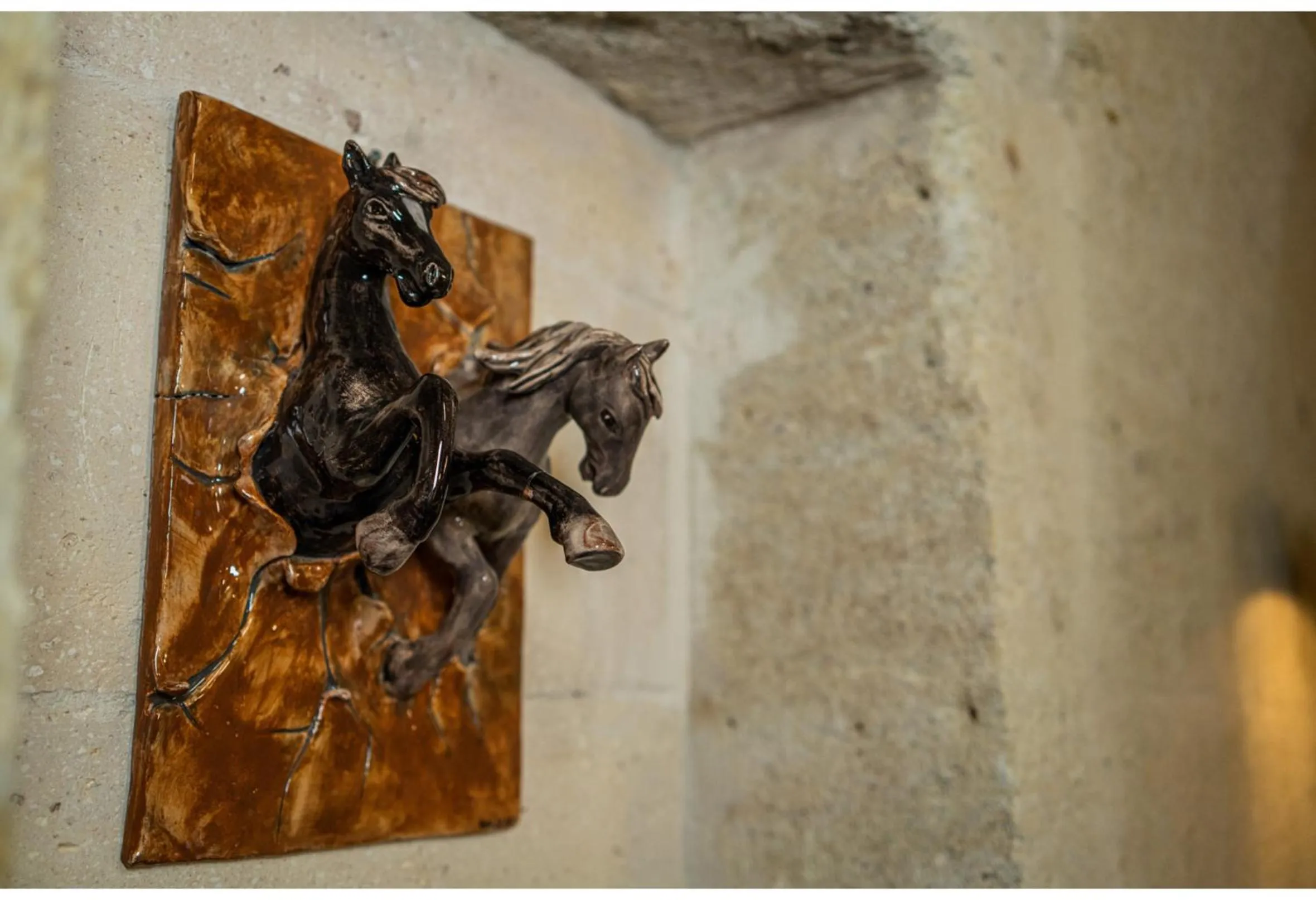 Decorative detail in Bala Cave House