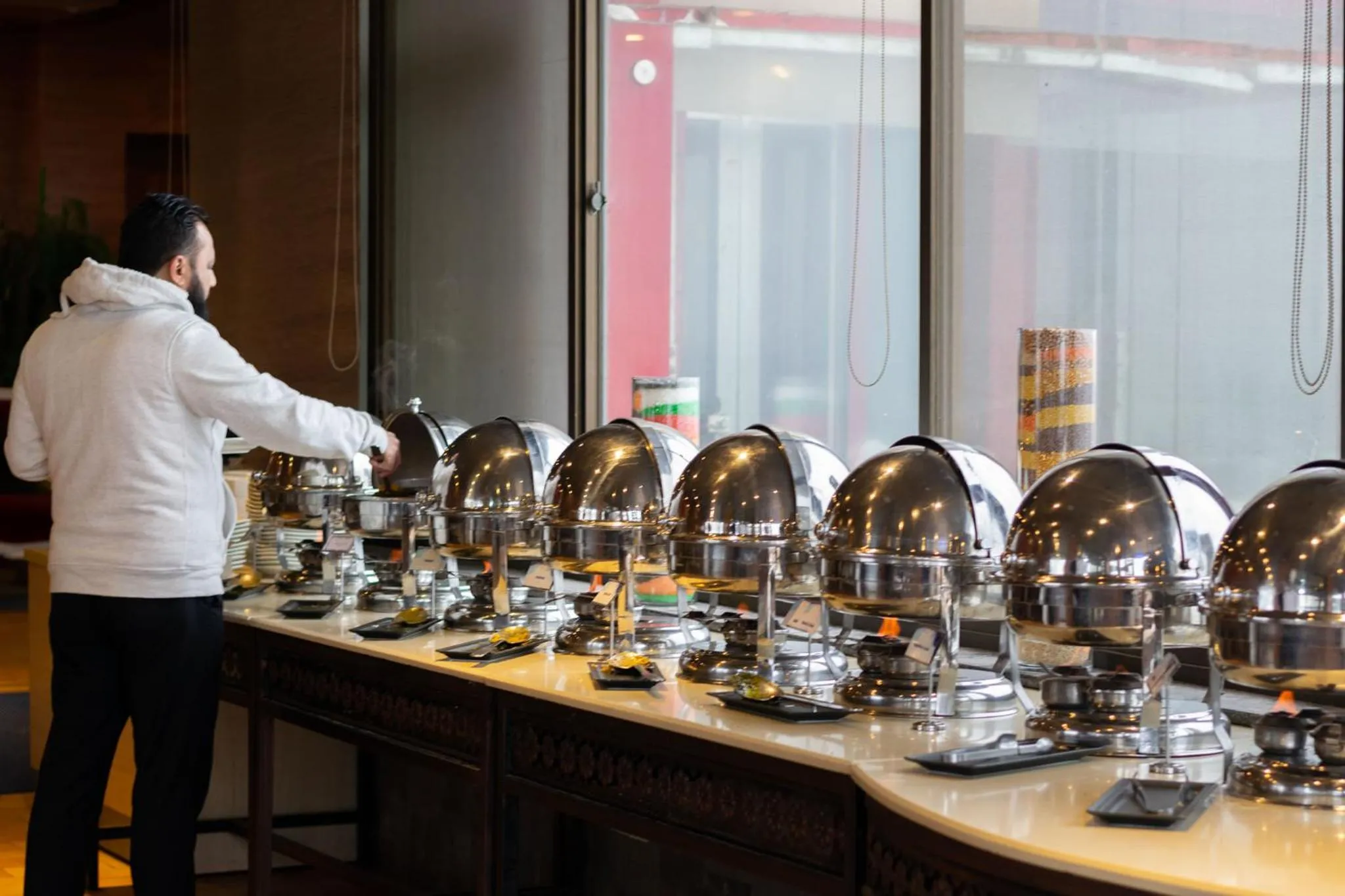 Restaurant/places to eat in OBAN Hotel