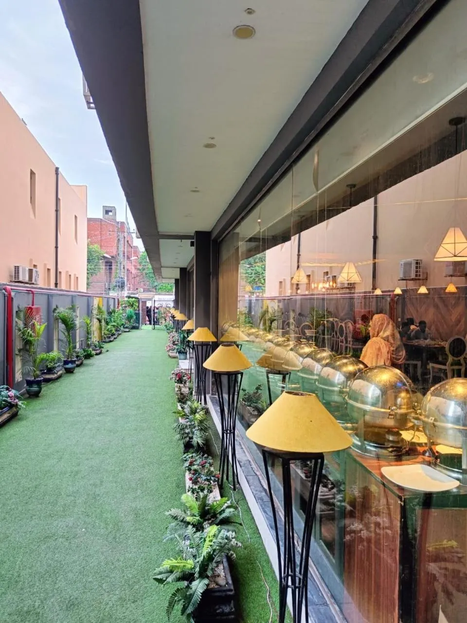 Facade/entrance in OBAN Hotel